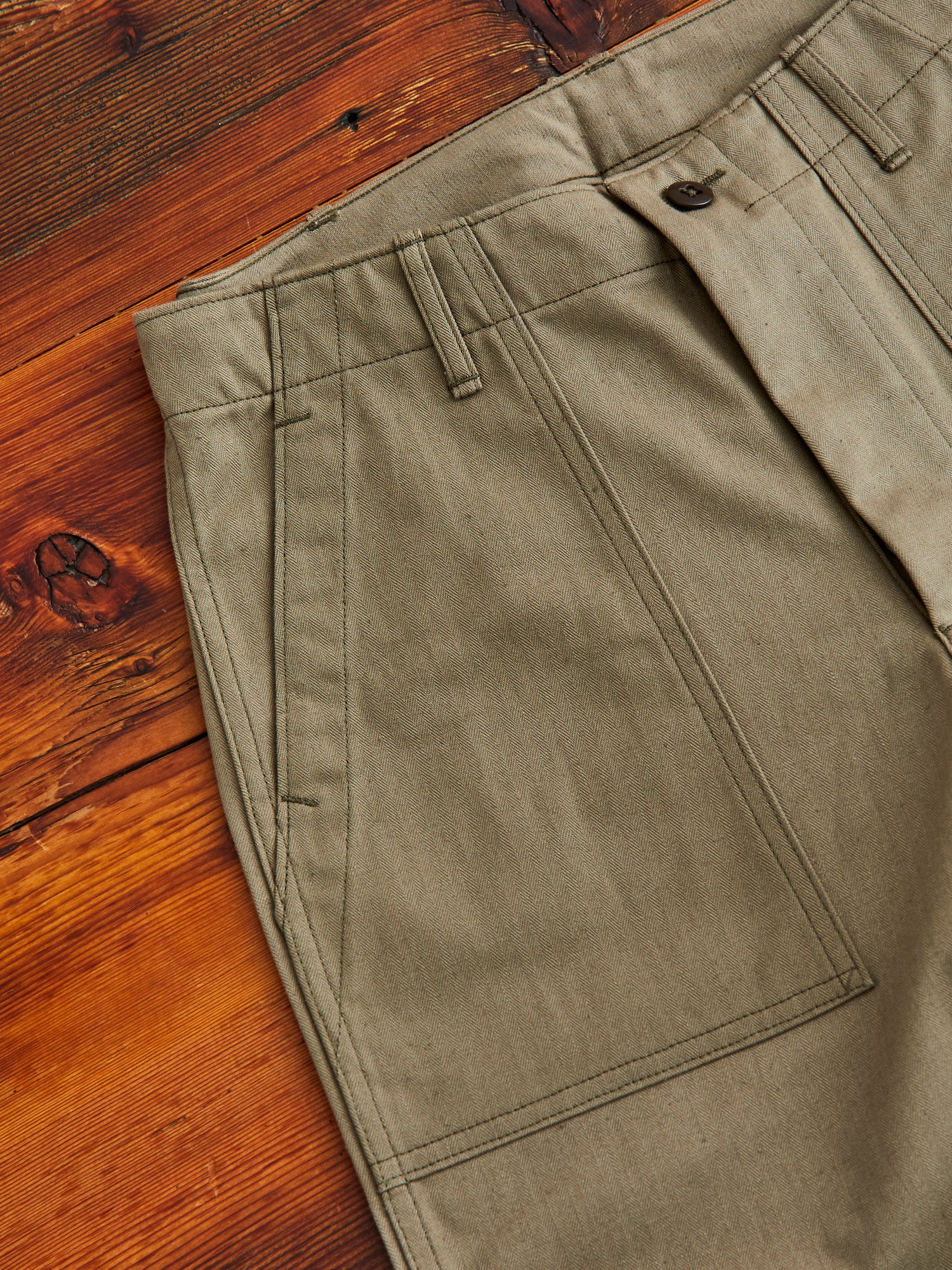 1086 Military Herringbone Pants in Olive Drab Green - Image 4