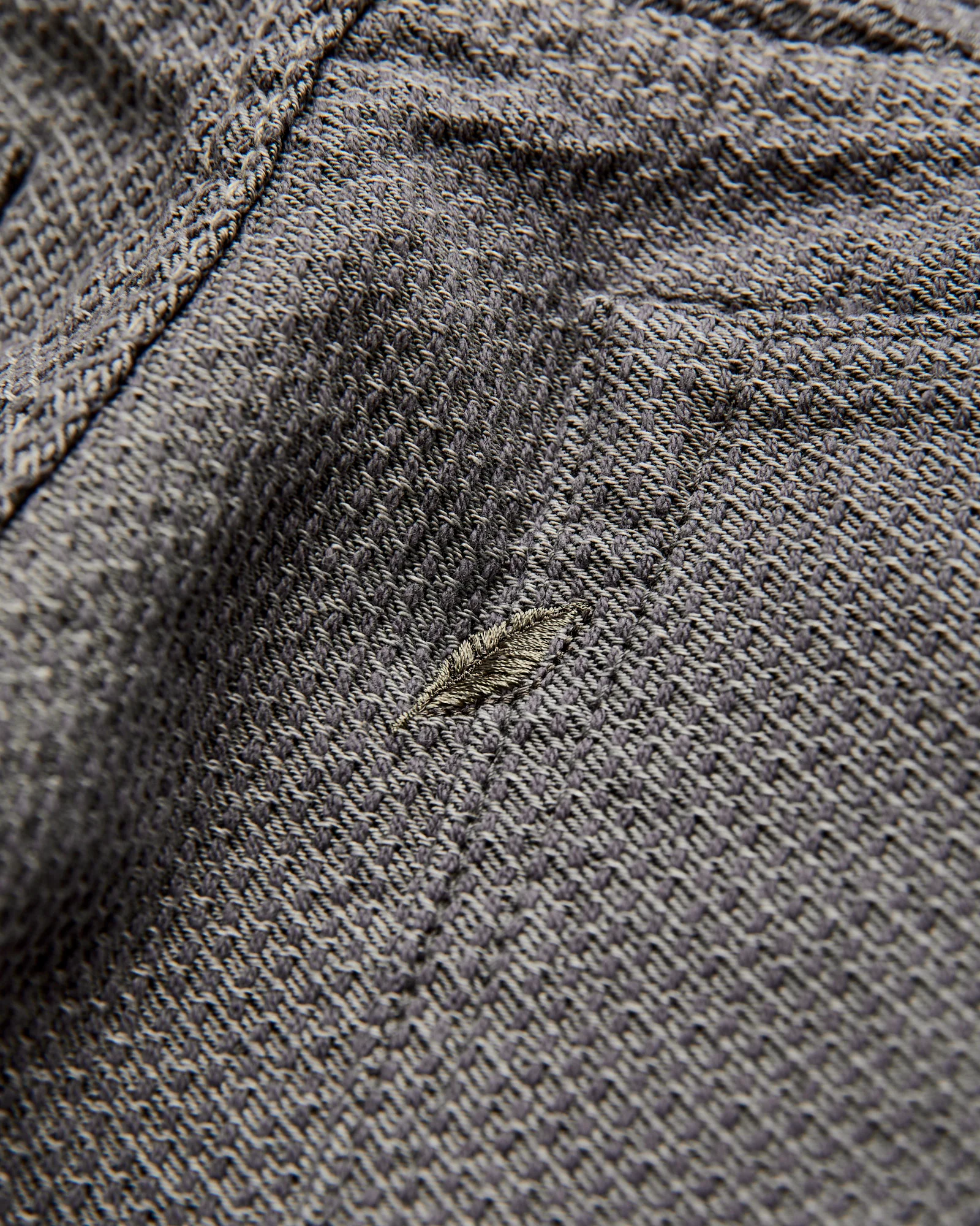 1177-GRY Gray x Black Sashiko Denim - Relaxed Tapered Fit - Image 4