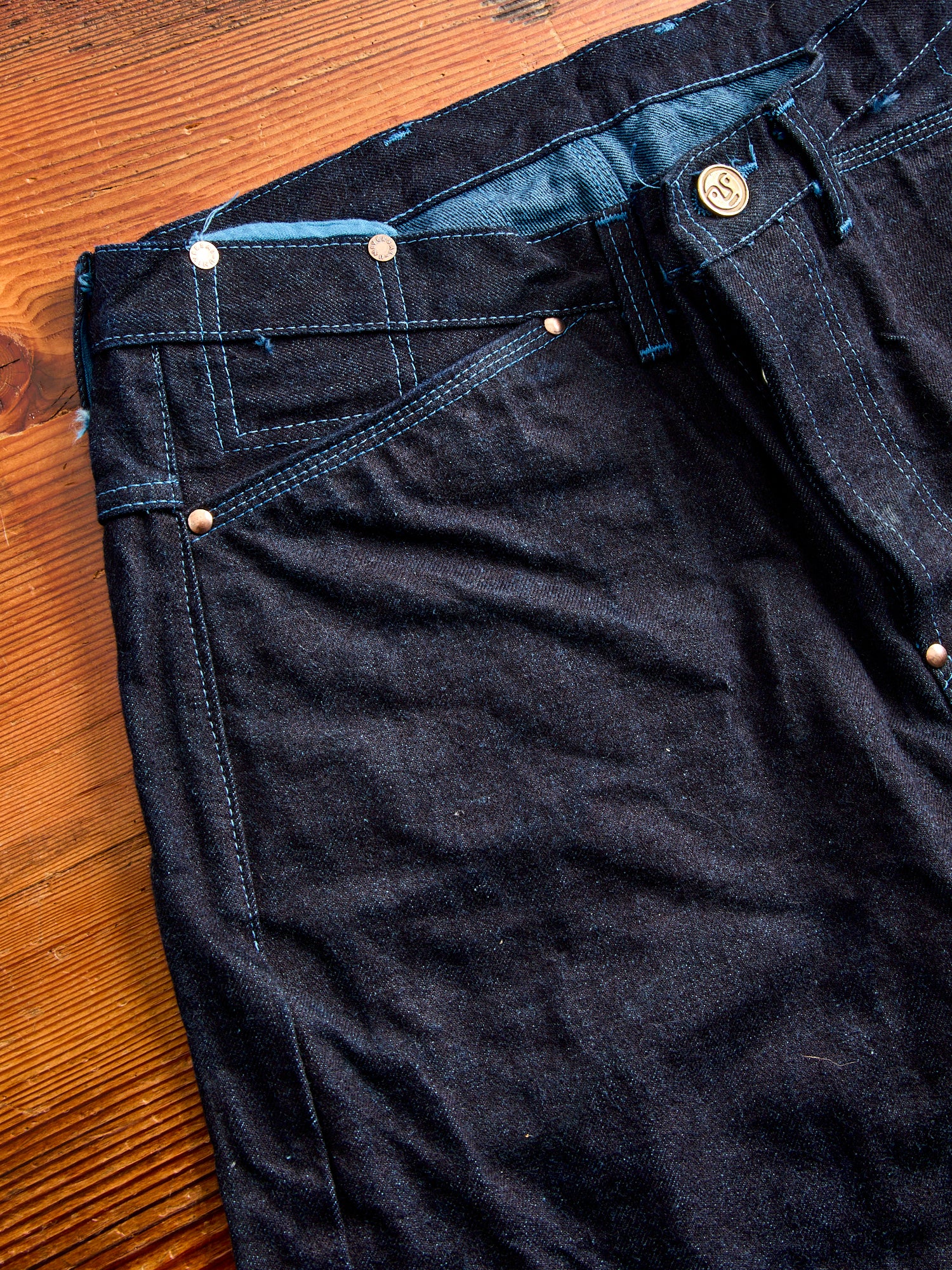 130 "Woad Overdye" 16oz Selvedge Denim - High Rise Taper Fit - Image 4
