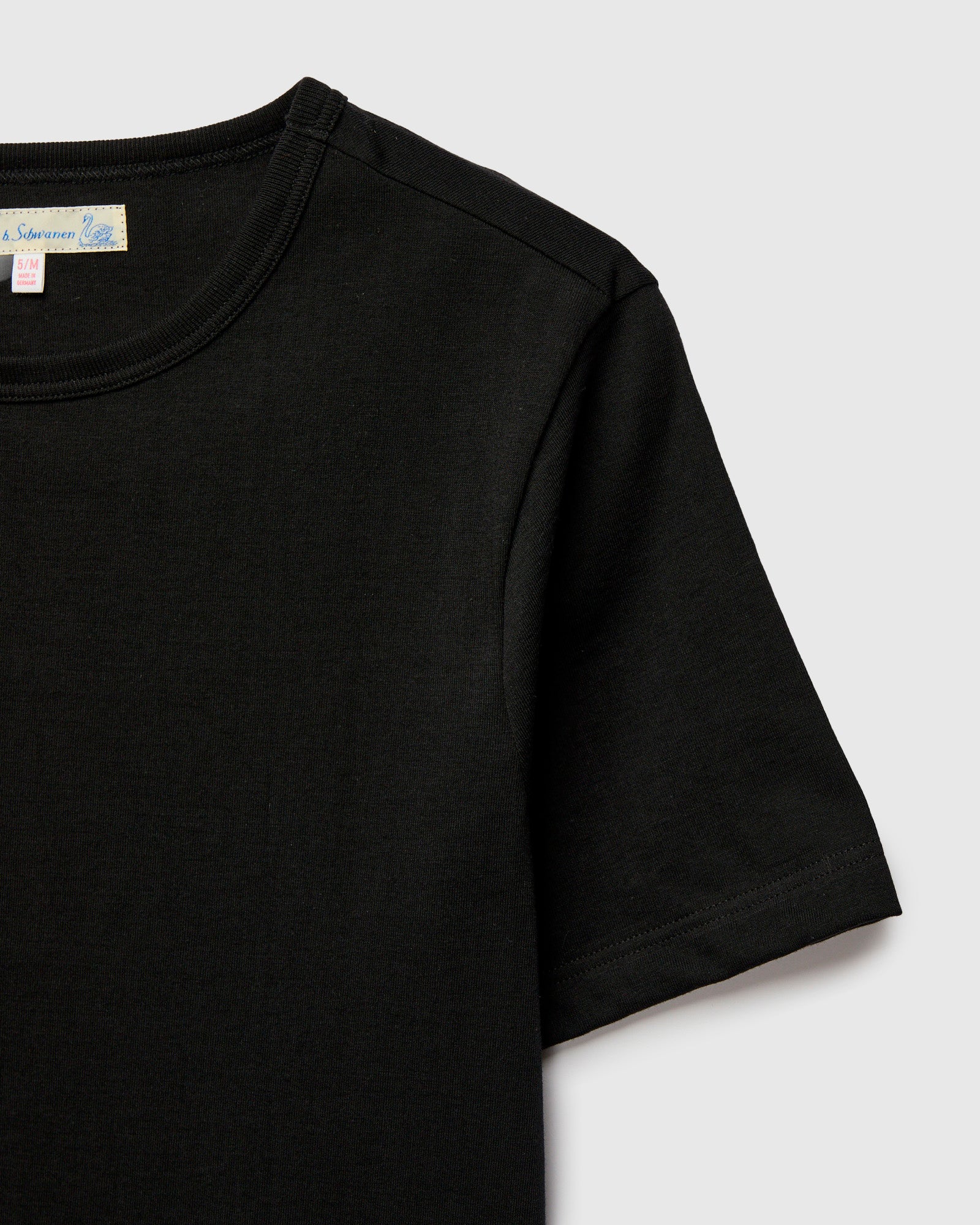 1950s "Good Originals" 5.5oz Loopwheel T-Shirt in Deep Black - Image 4