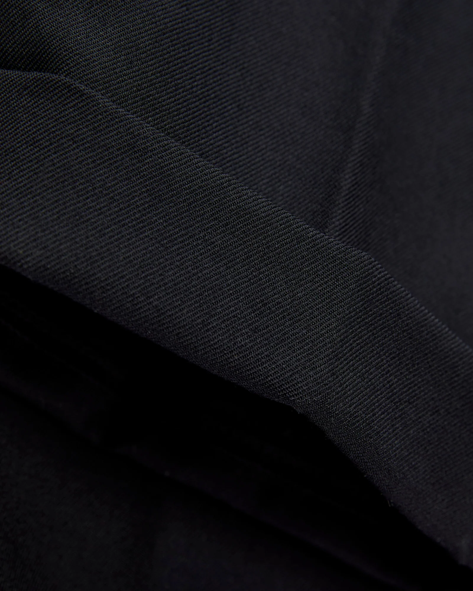 2-Pleat Laundry Wool Trousers in Navy - Image 8