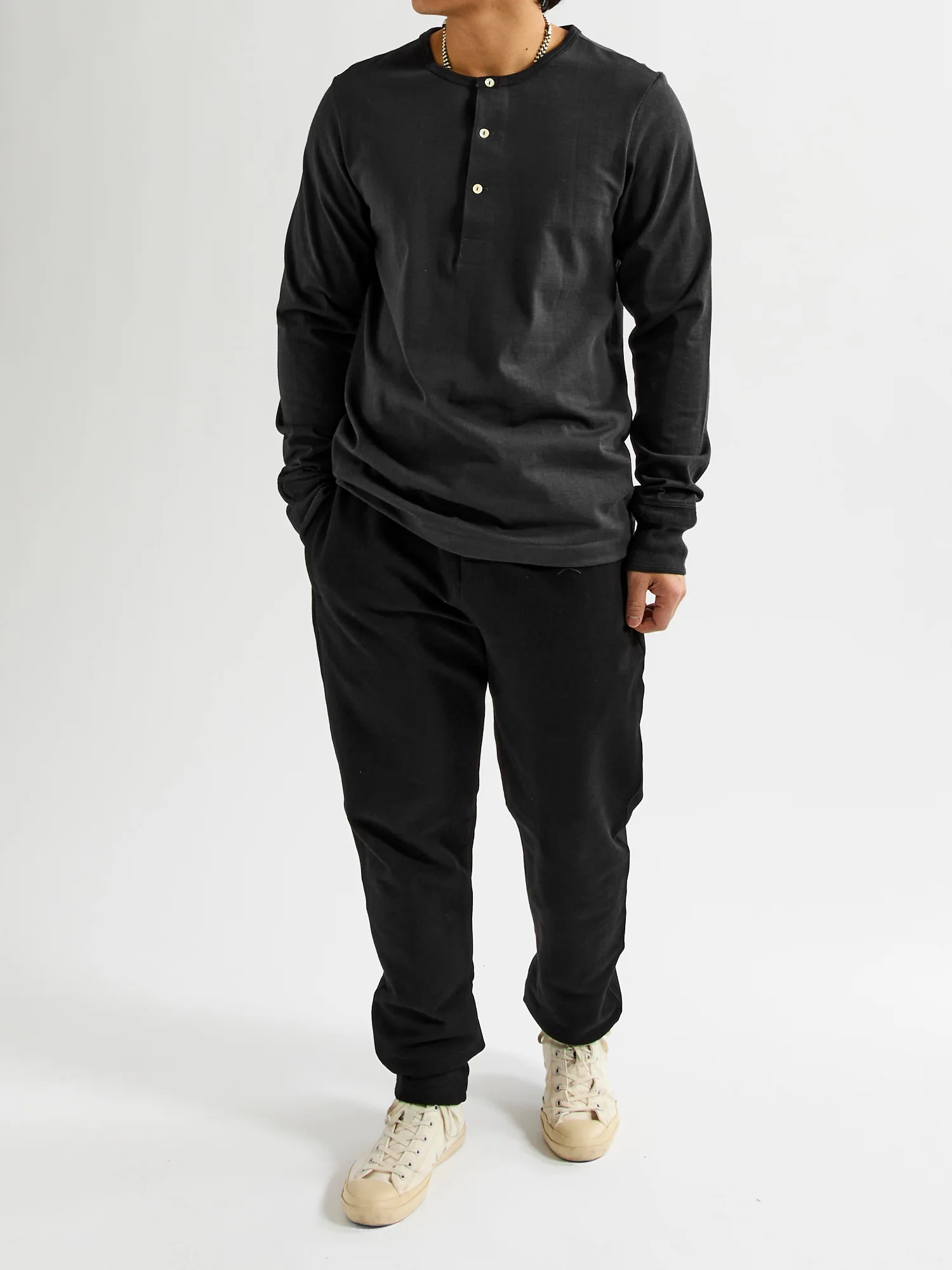 206 "Good Originals" 7.2oz Loopwheel Henley in Charcoal - Image 8