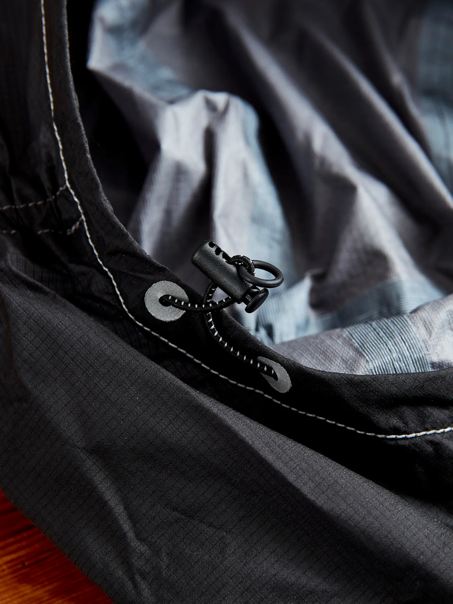 3L Ultra Light Rain Jacket in Black - Image 11