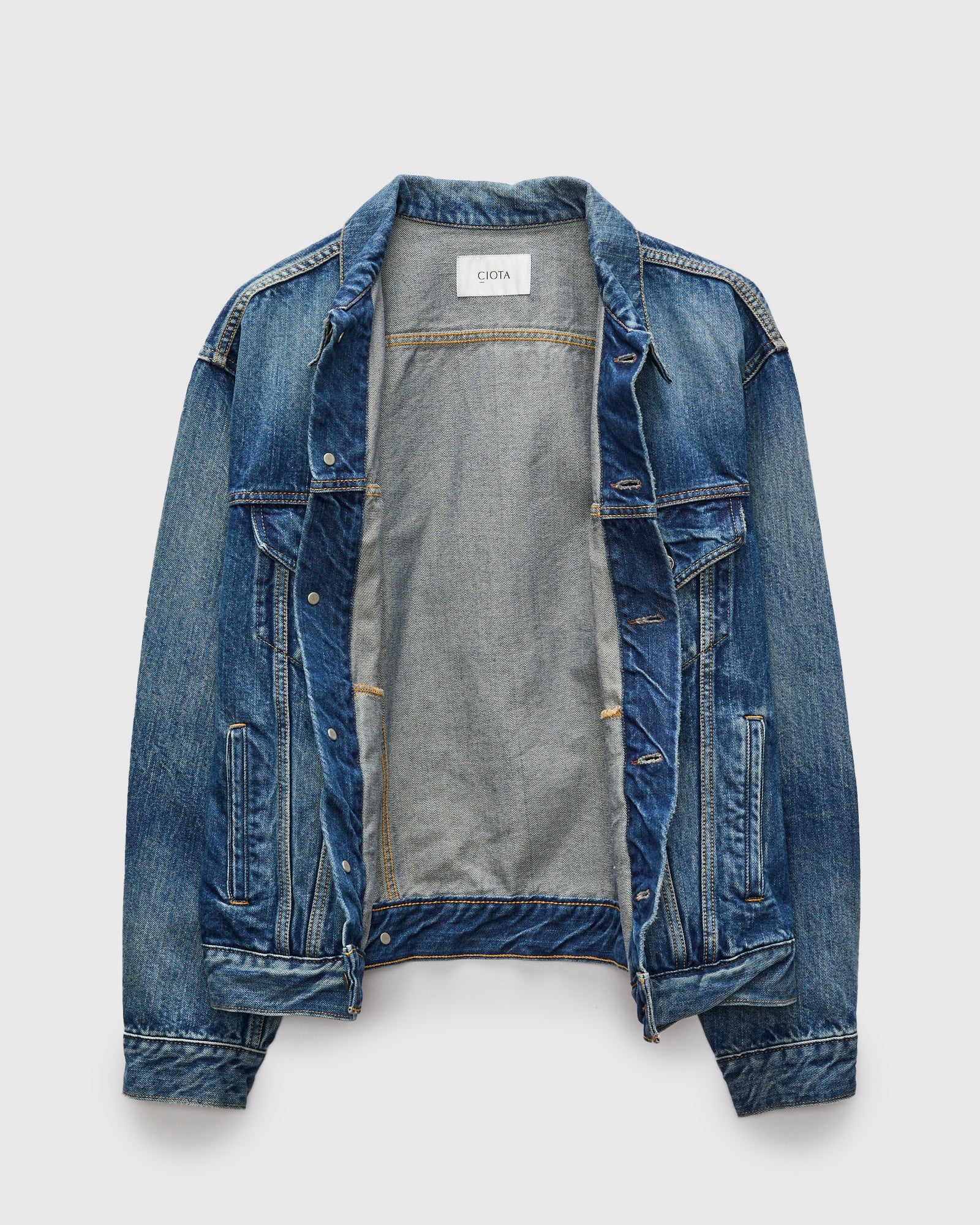 4 Pocket Denim Jacket in Medium Dark Blue Damage - Image 3
