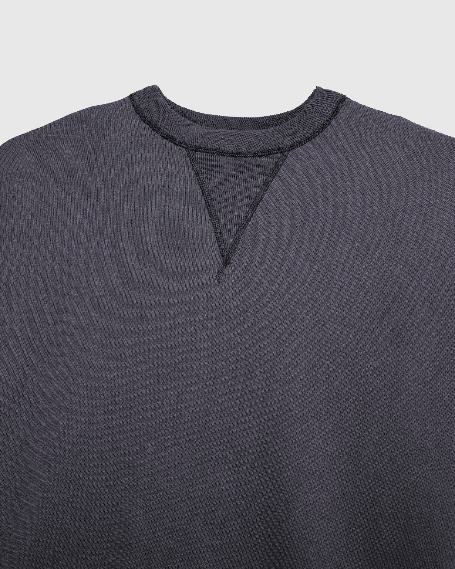 401 Loopwheel Sweatshirt in Ink Black - Image 3