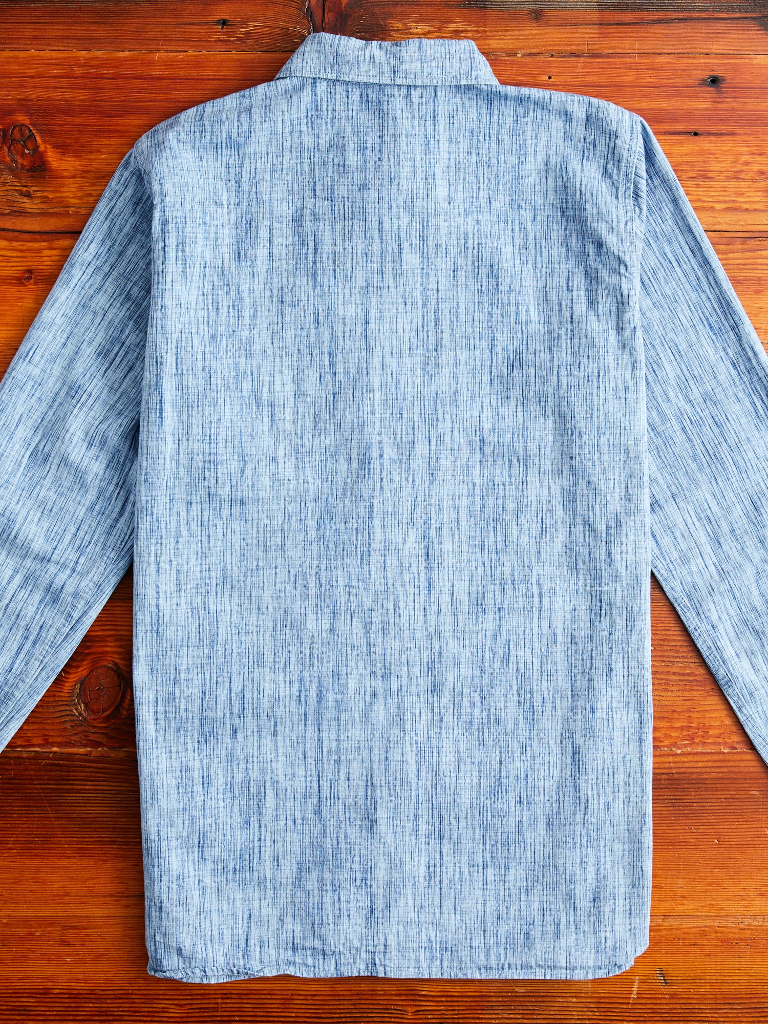 6oz Kasuri Chambray Button-Up Shirt in Indigo - Image 10