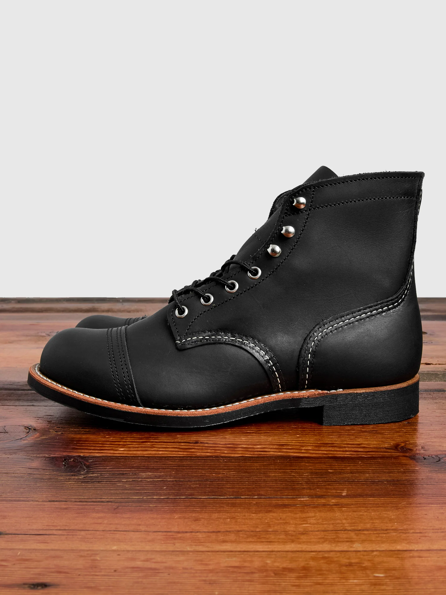 8084 Iron Ranger Boot in Black - Image 3