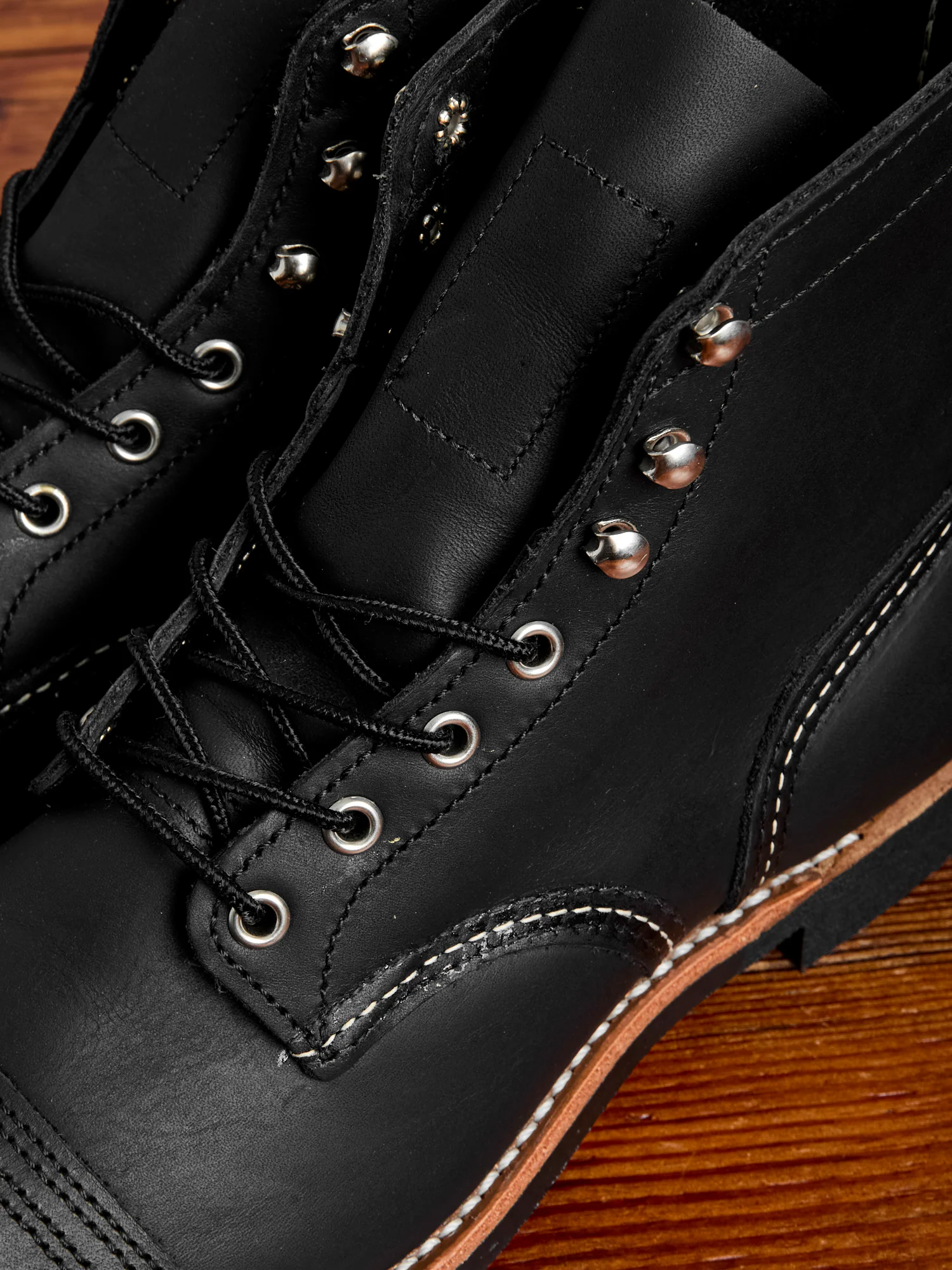 8084 Iron Ranger Boot in Black - Image 6