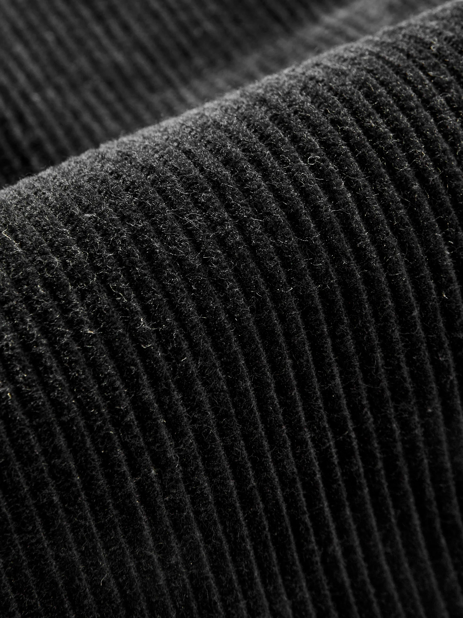 8W Corduroy Loiter Jacket in Black - Image 11