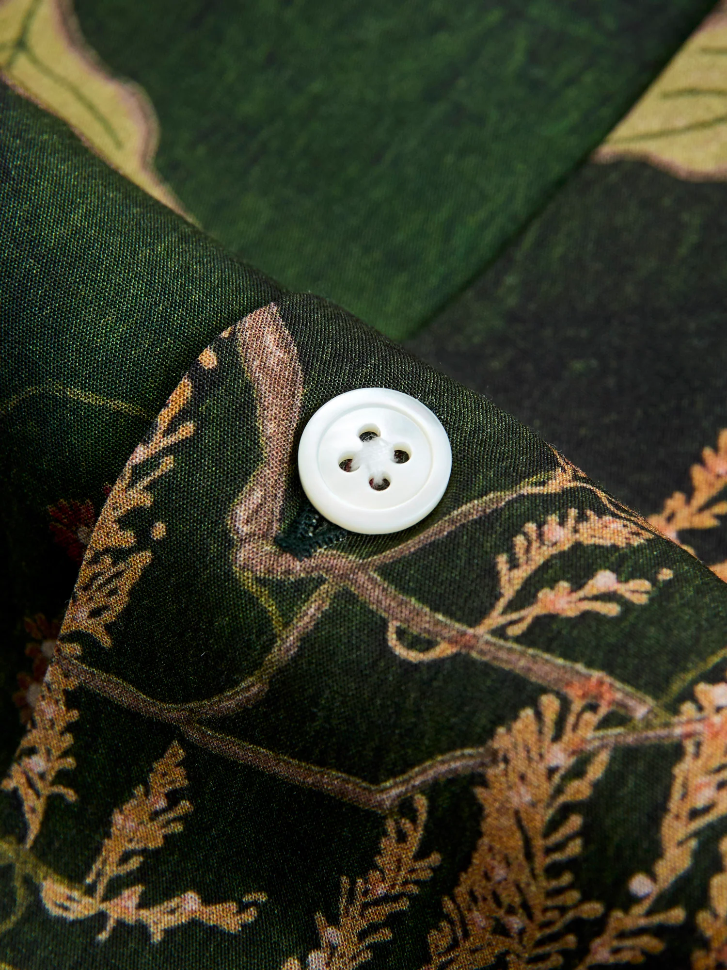 Ambar Button-Up Shirt in Green - Image 6