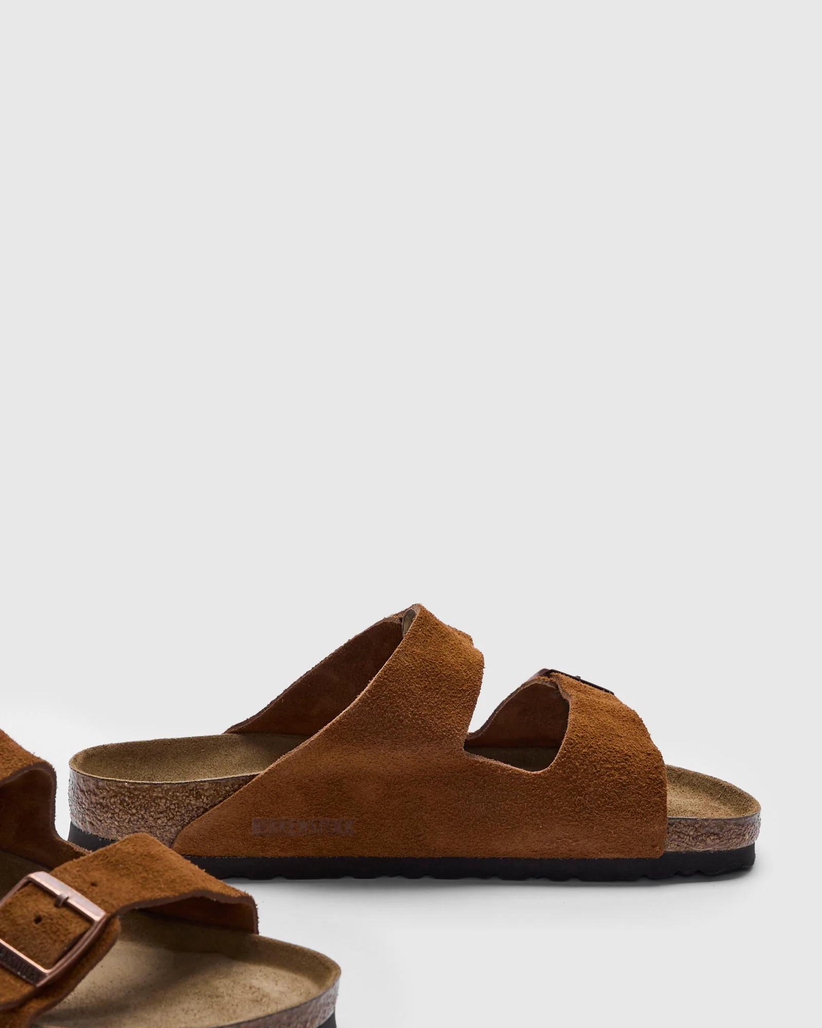Arizona Sandal in Suede Mink SFB - Image 4