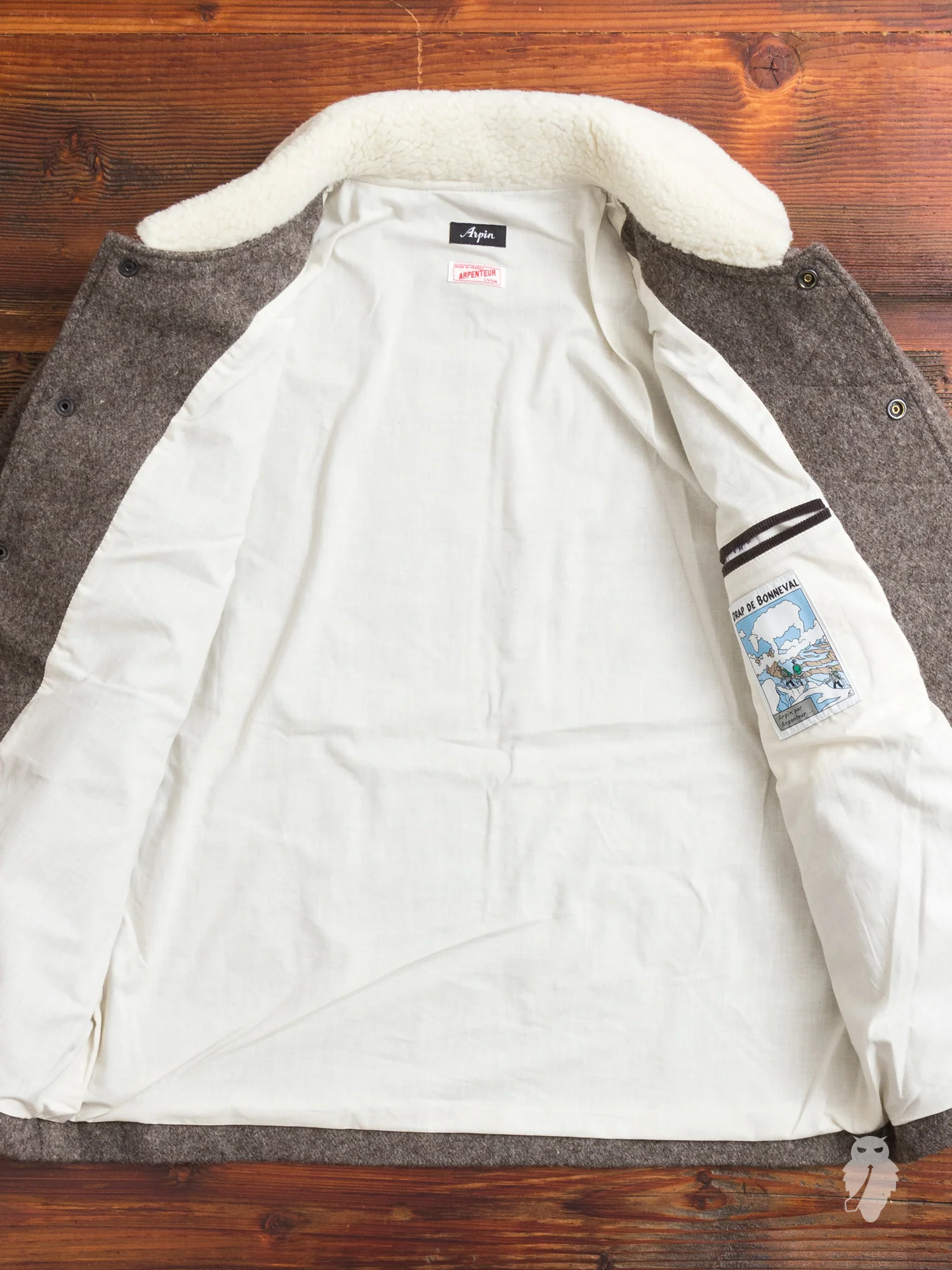 "Arpin" Sherpa Snap Jacket in Taupe - Image 8