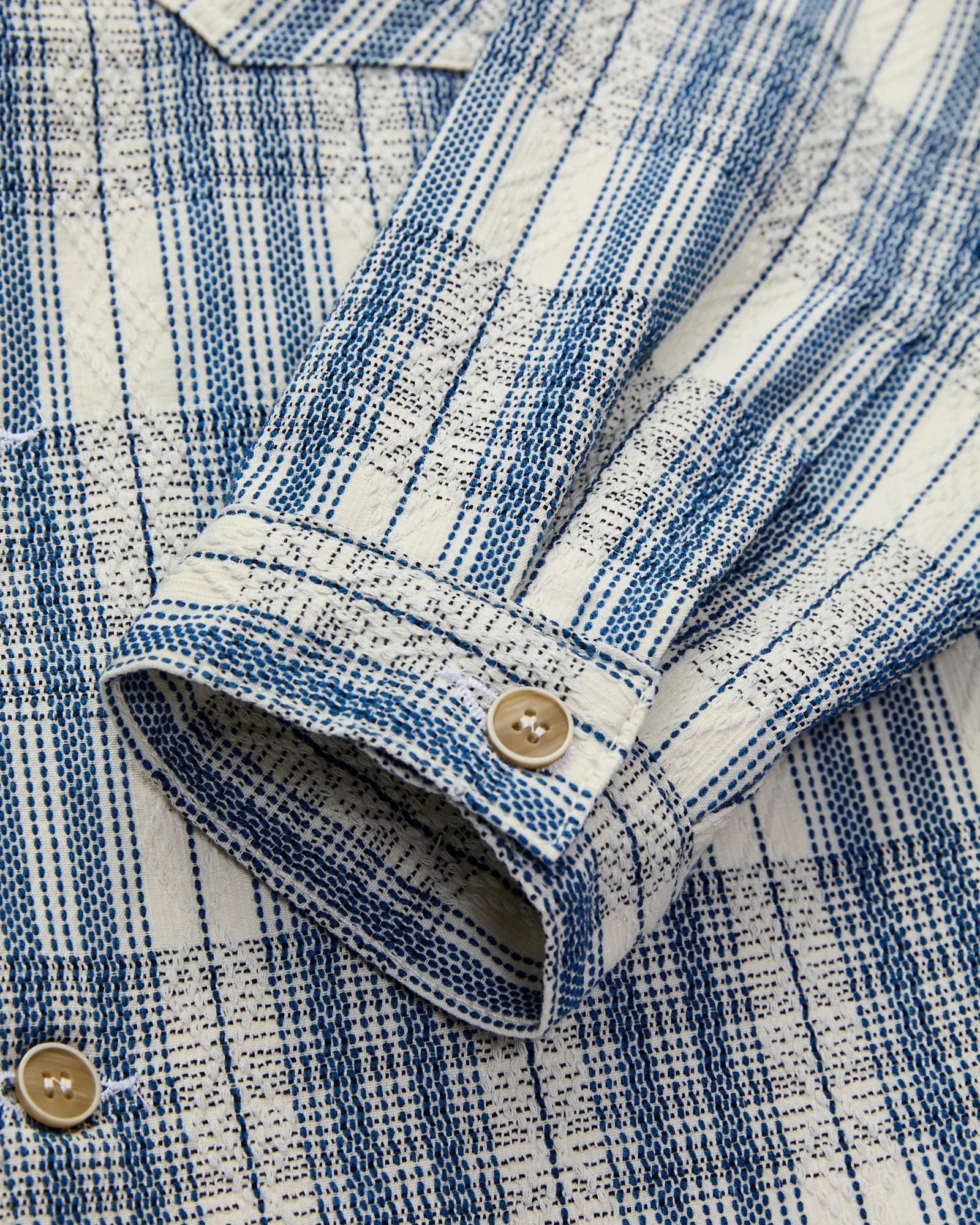 "Asagi Sashiko" Workshirt in White - Image 5