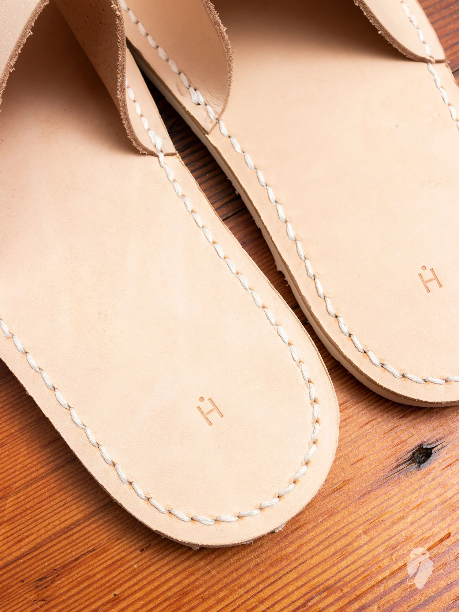 Atelier Slipper in Natural - Image 4