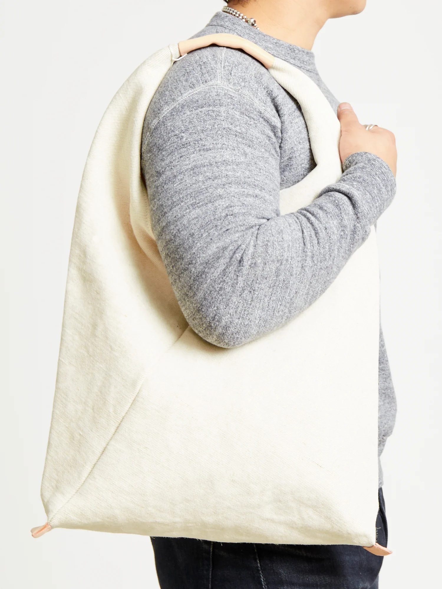 Azuma Bag Big in Natural - Image 2