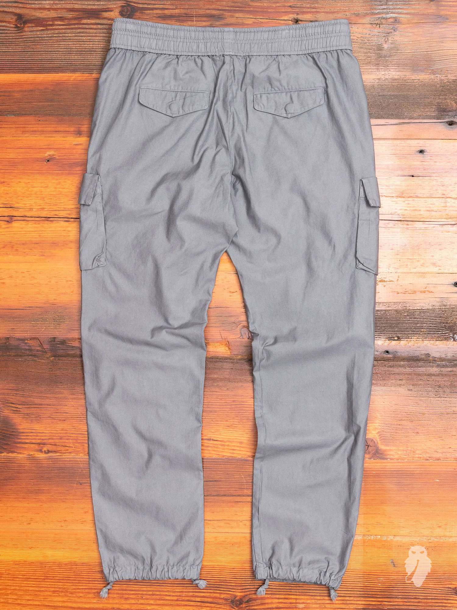 Back Sateen Cargo Pants in Charcoal - Image 9
