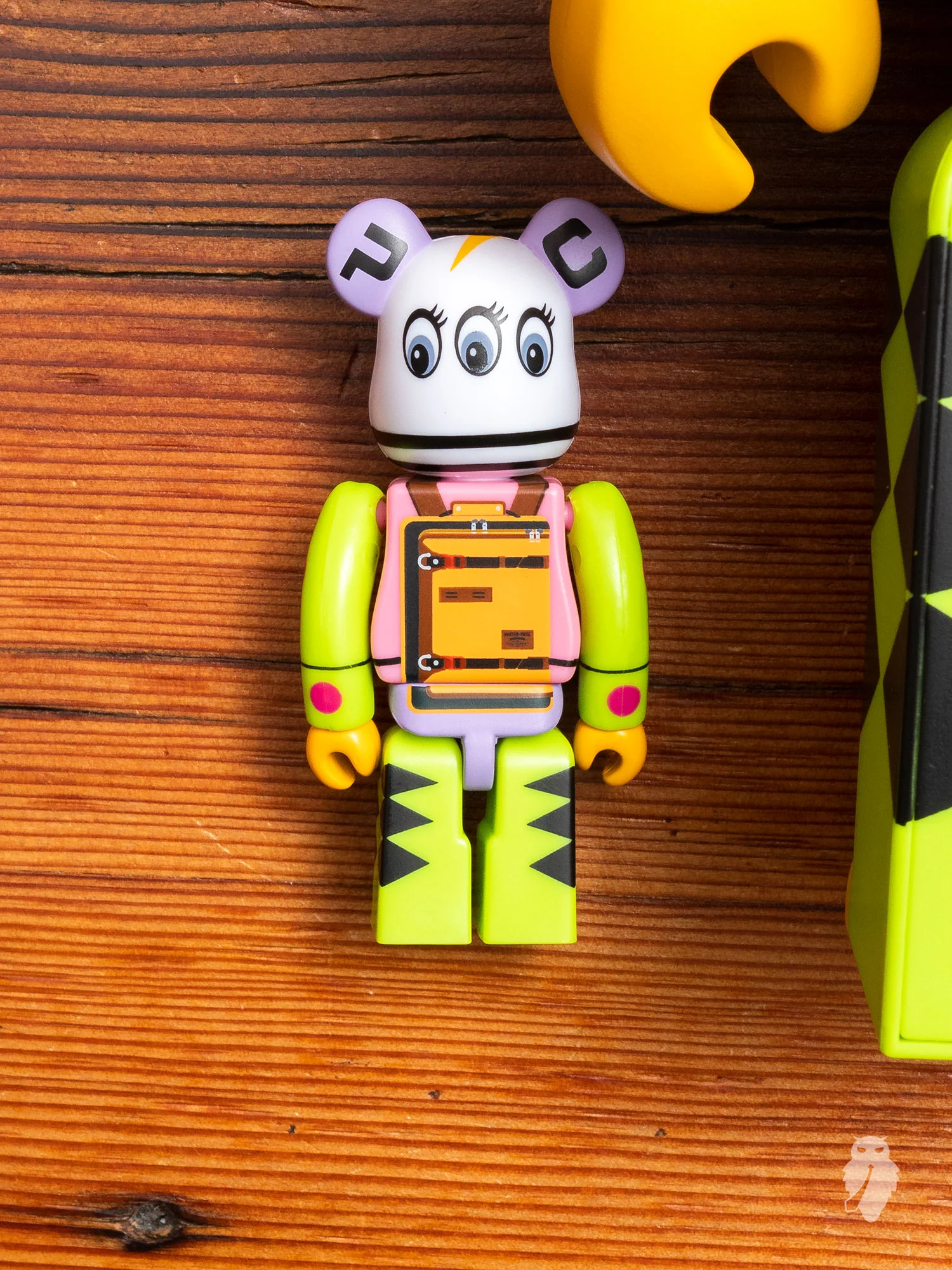 Backpack BE@RBRICK in 100% & 400% - Image 5