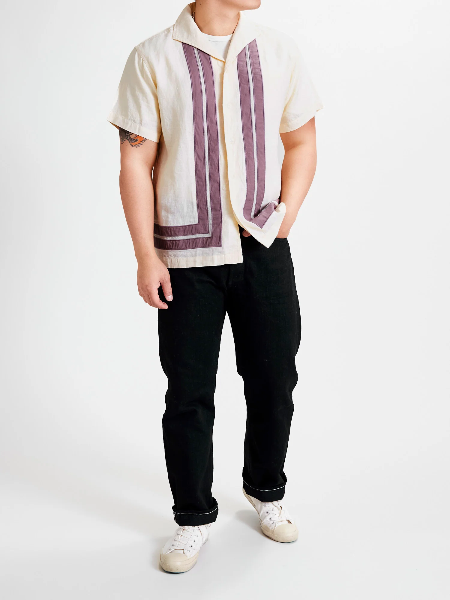 Border Applique Leisure Shirt in Natural/Mauve - Image 9