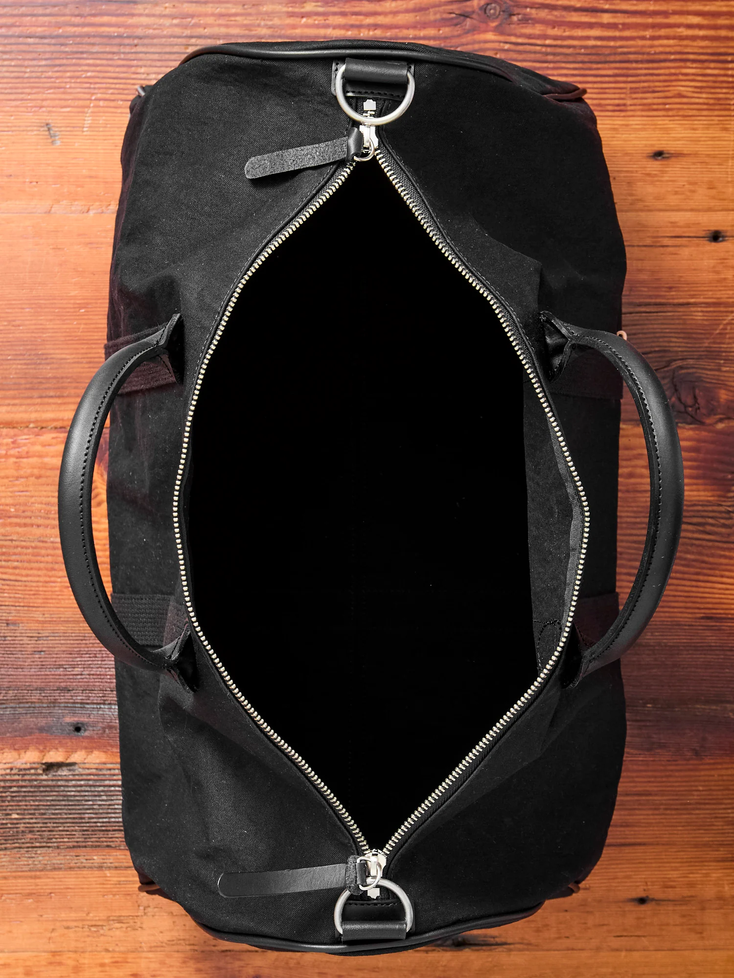 Boston Bag in Black - Image 5