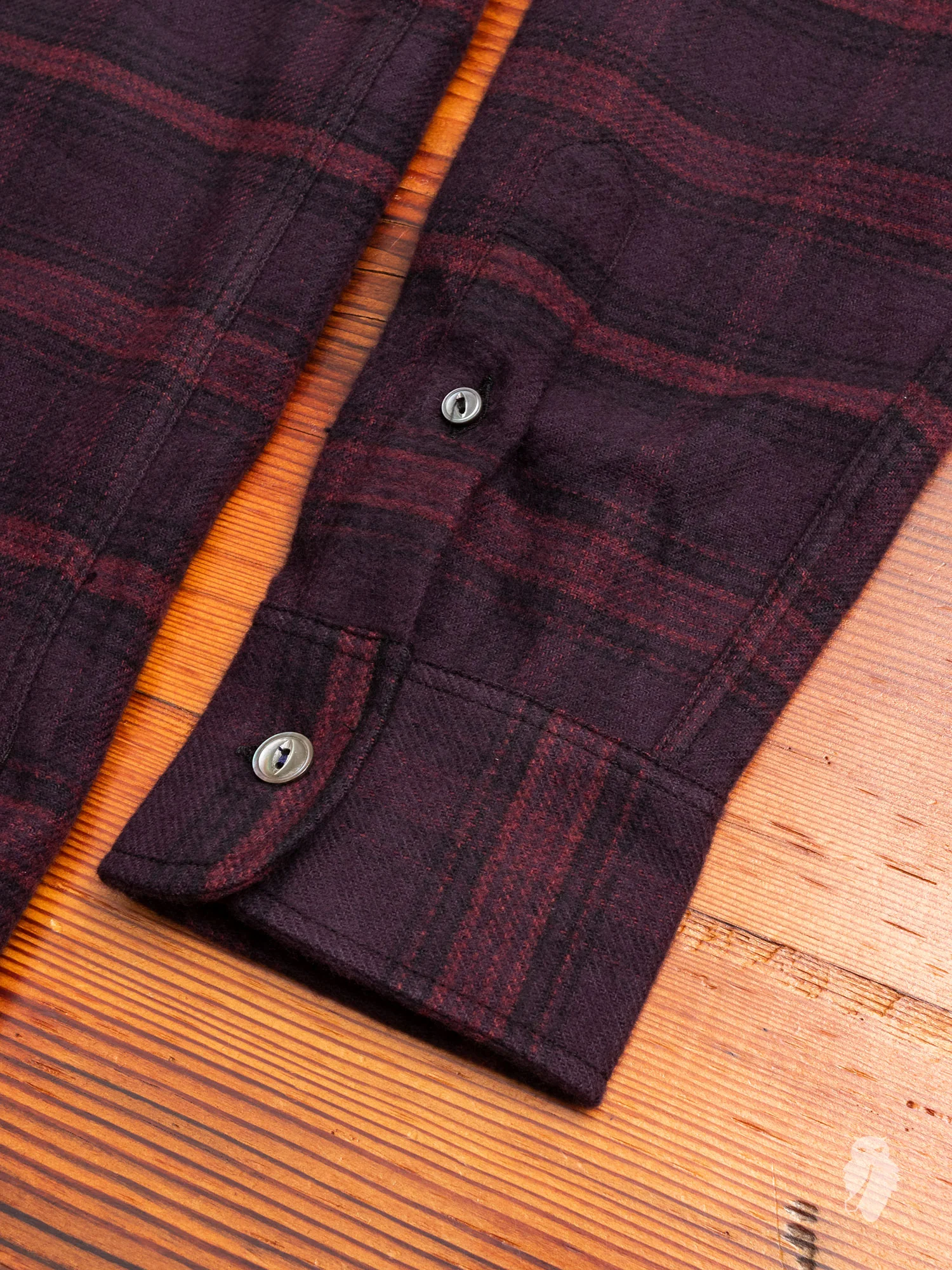 Brushed Flannel Button-Down Shirt in Maroon - Image 5