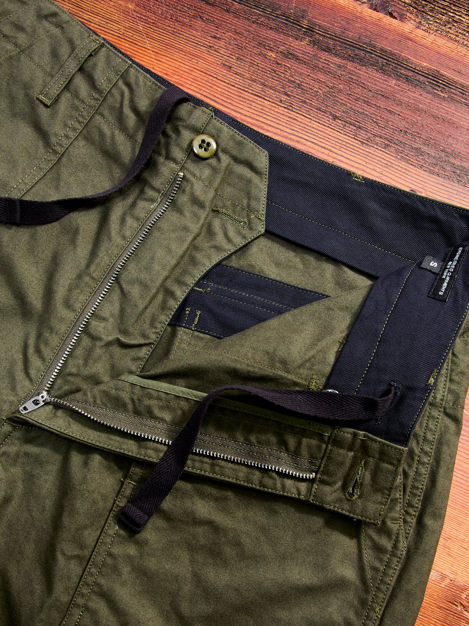 Brushed Herringbone Fatigue Pants in Olive - Image 6