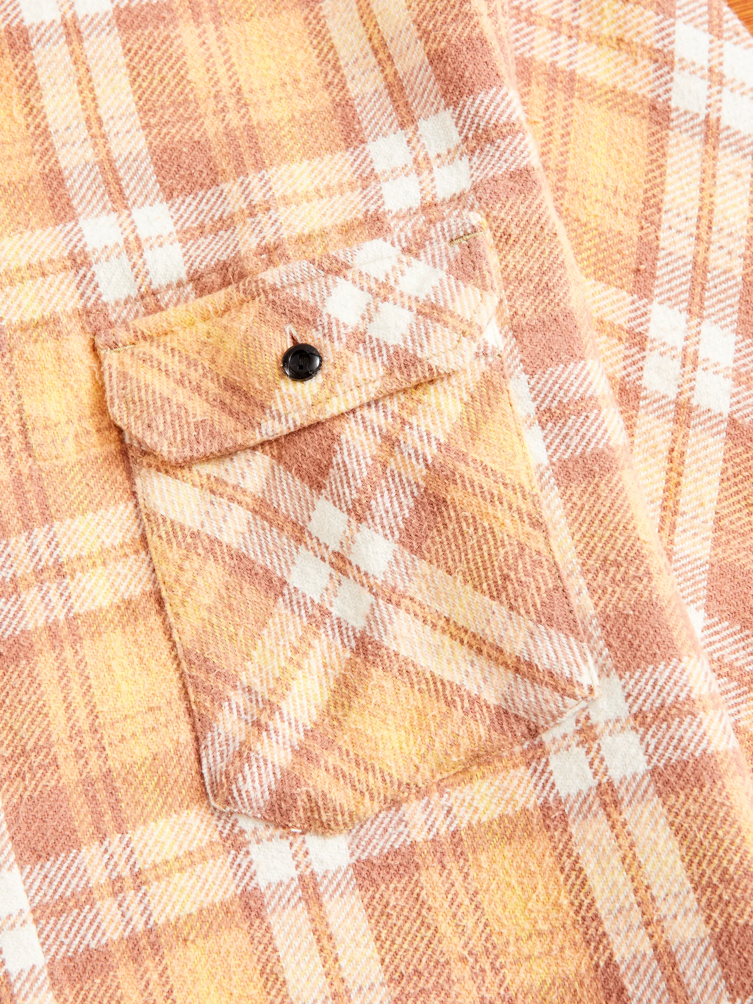 Bryson Flannel Shirt in Sunfaded Ochre - Image 4