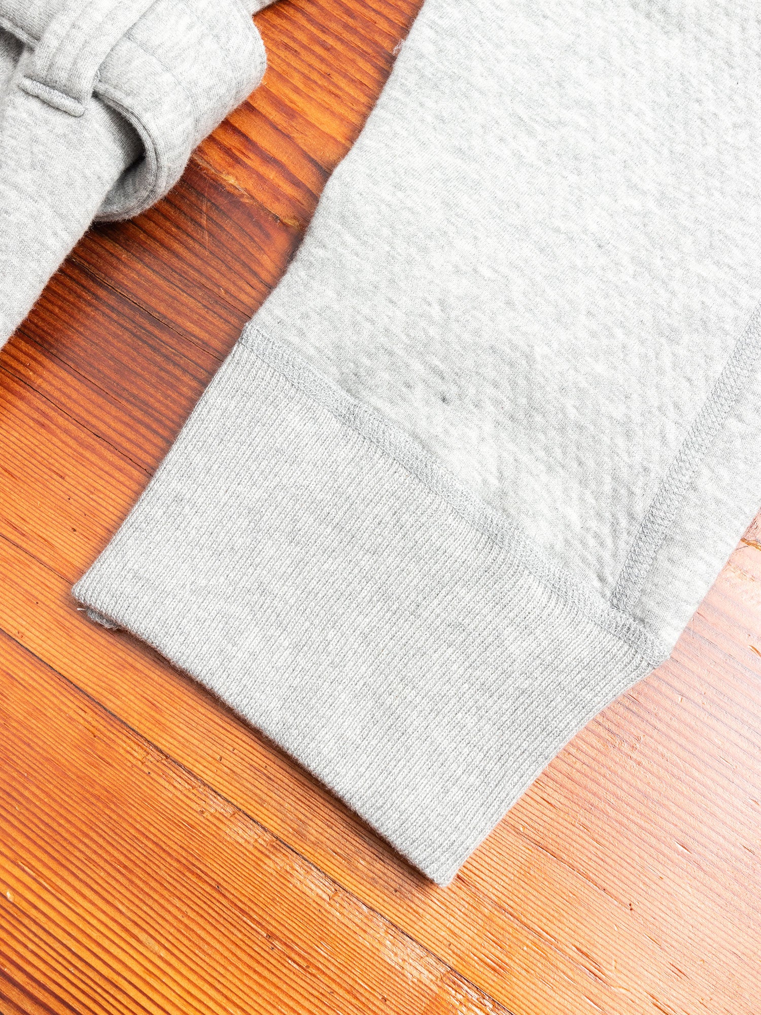 Cabin Fleece Robe in Heather Grey - Image 5