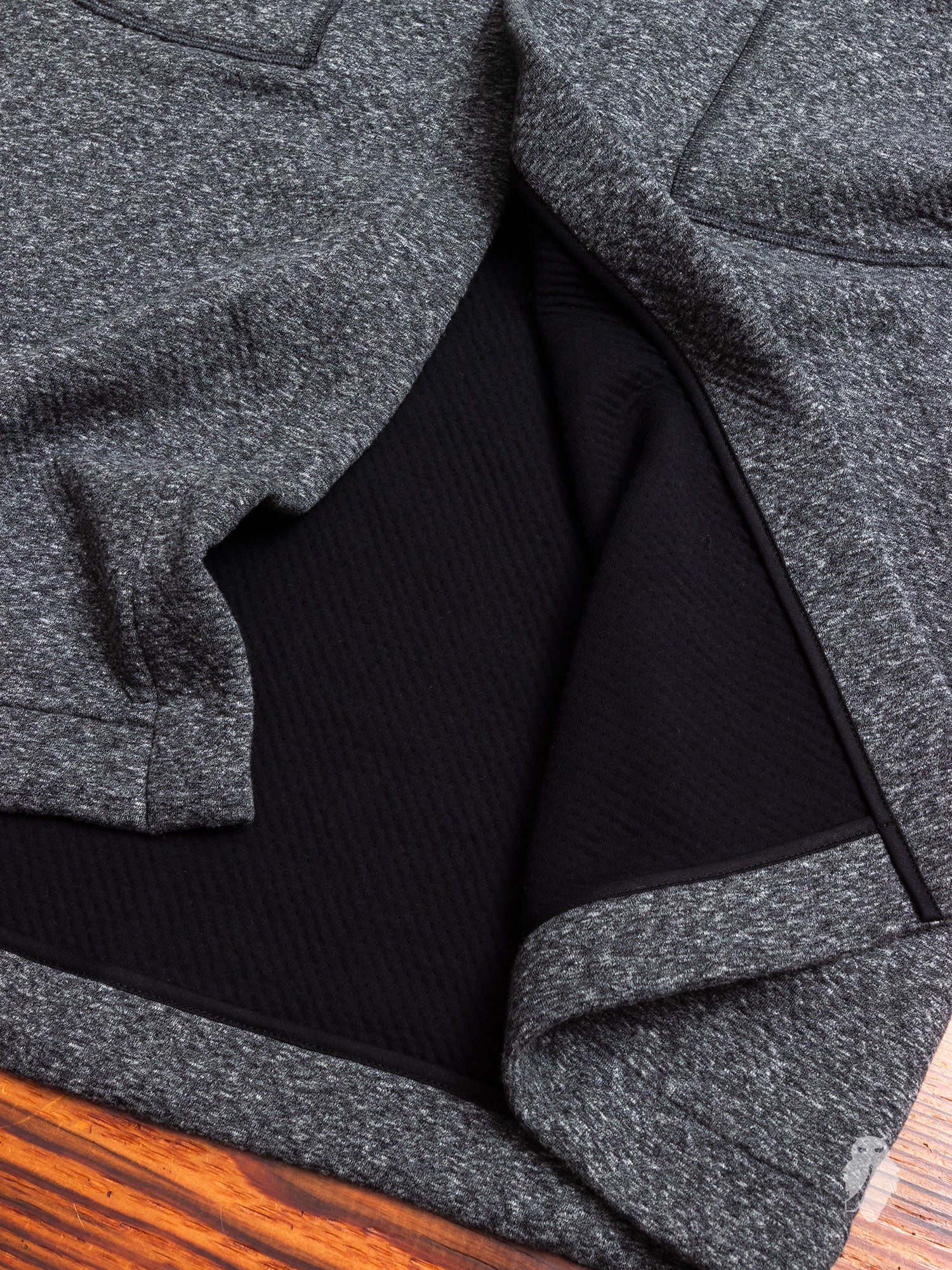 Cabin Fleece Robe in Melange Black - Image 8