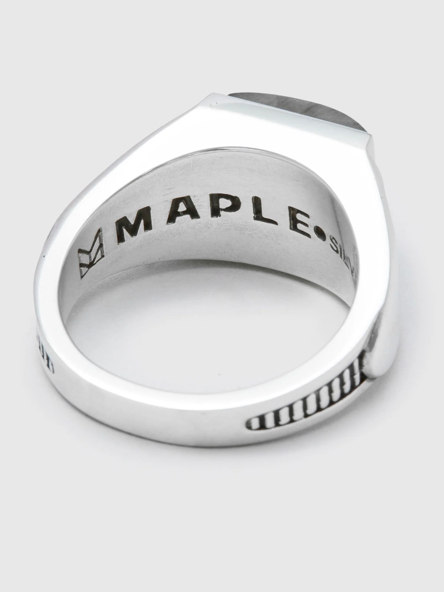 Collegiate Ring in Silver/Labradorite - Image 3