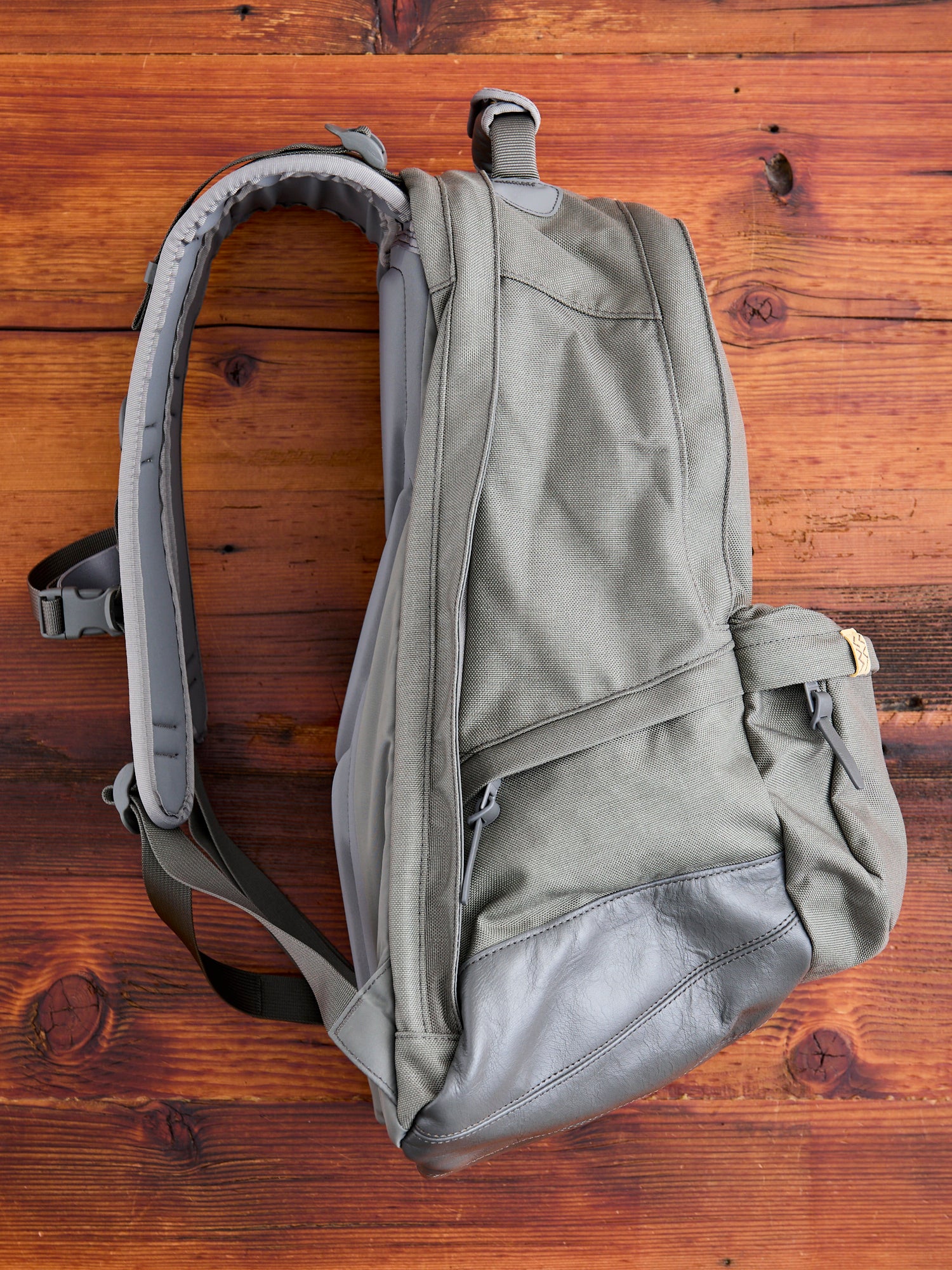 Cordura 22L Backpack in Grey Lambskin - Image 4