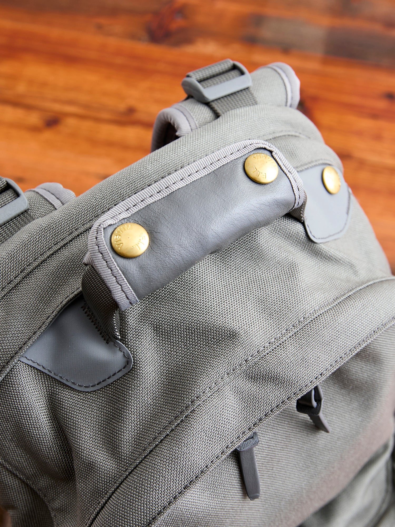 Cordura 22L Backpack in Grey Lambskin - Image 9