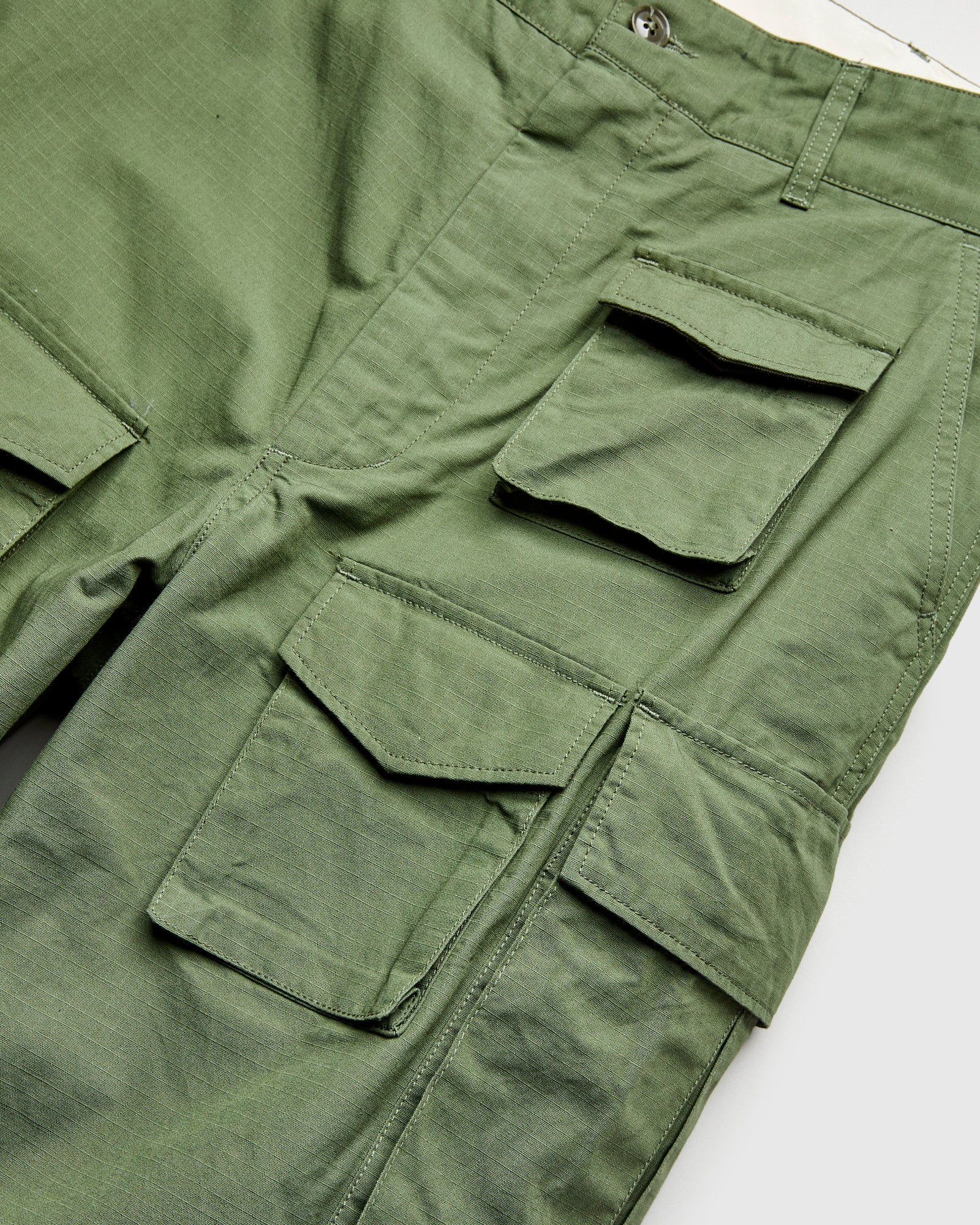 Cotton Ripstop FA Flight Cargo Pants in Olive - Image 6