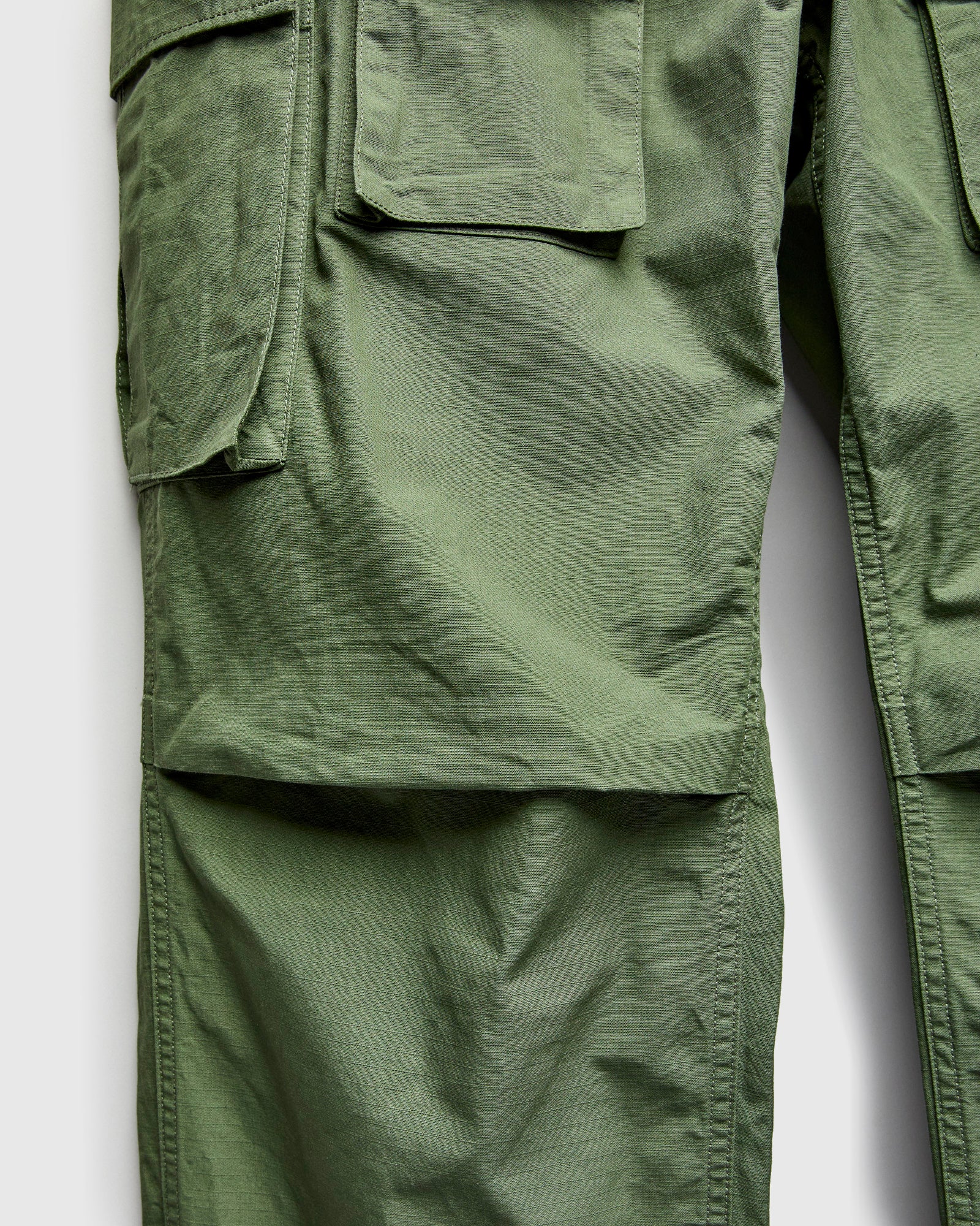 Cotton Ripstop FA Flight Cargo Pants in Olive - Image 7