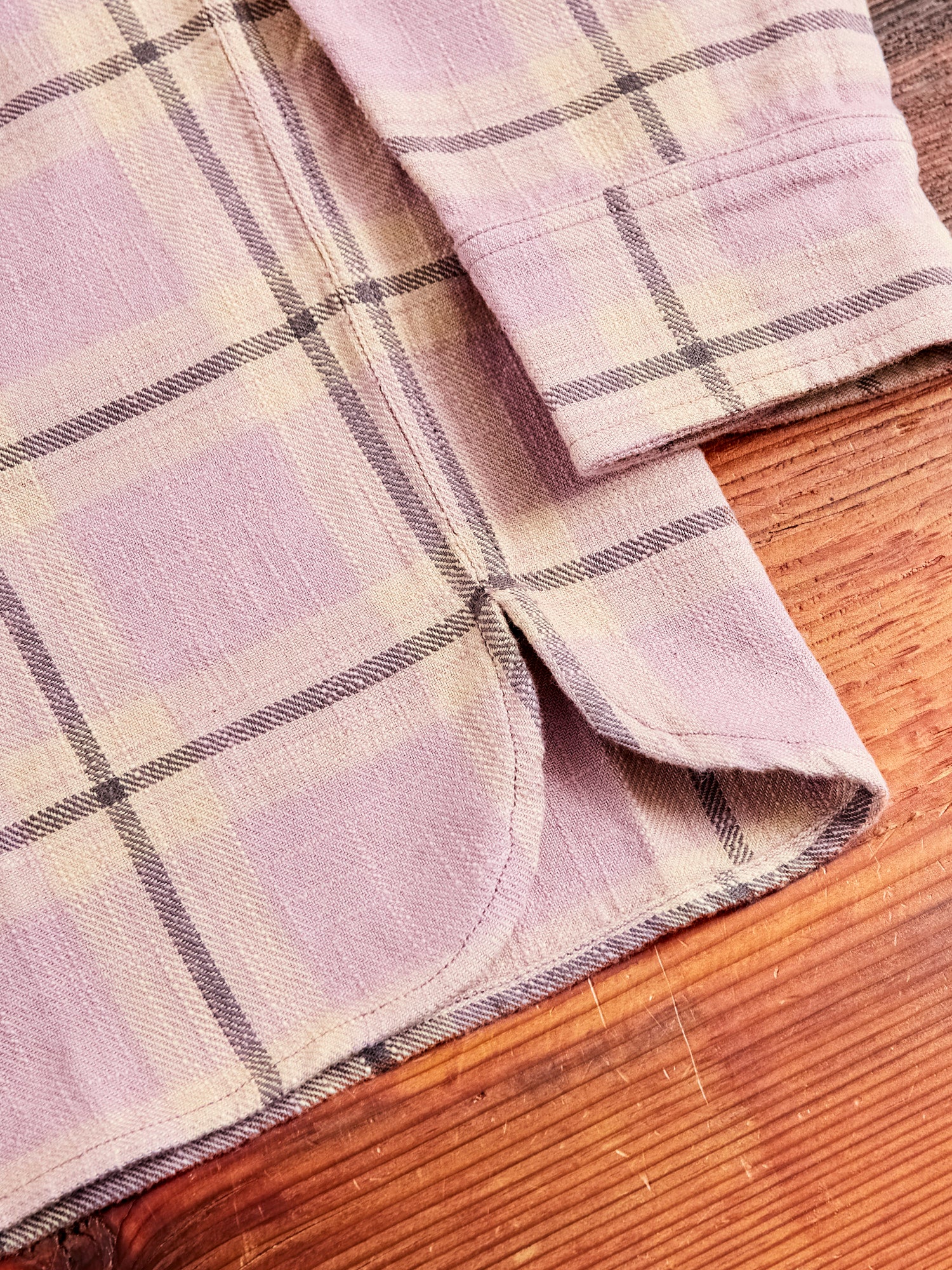 Crosscut Flannel in Mauve - Image 8