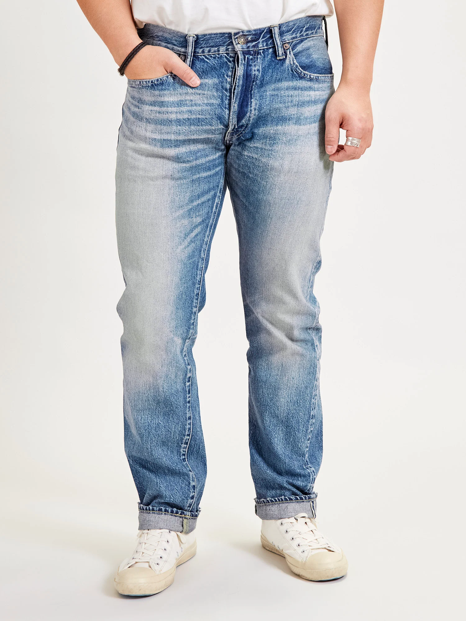 D1811US "1960s Wash" 12.5oz Selvedge Denim - Regular Tapered Fit - Image 2