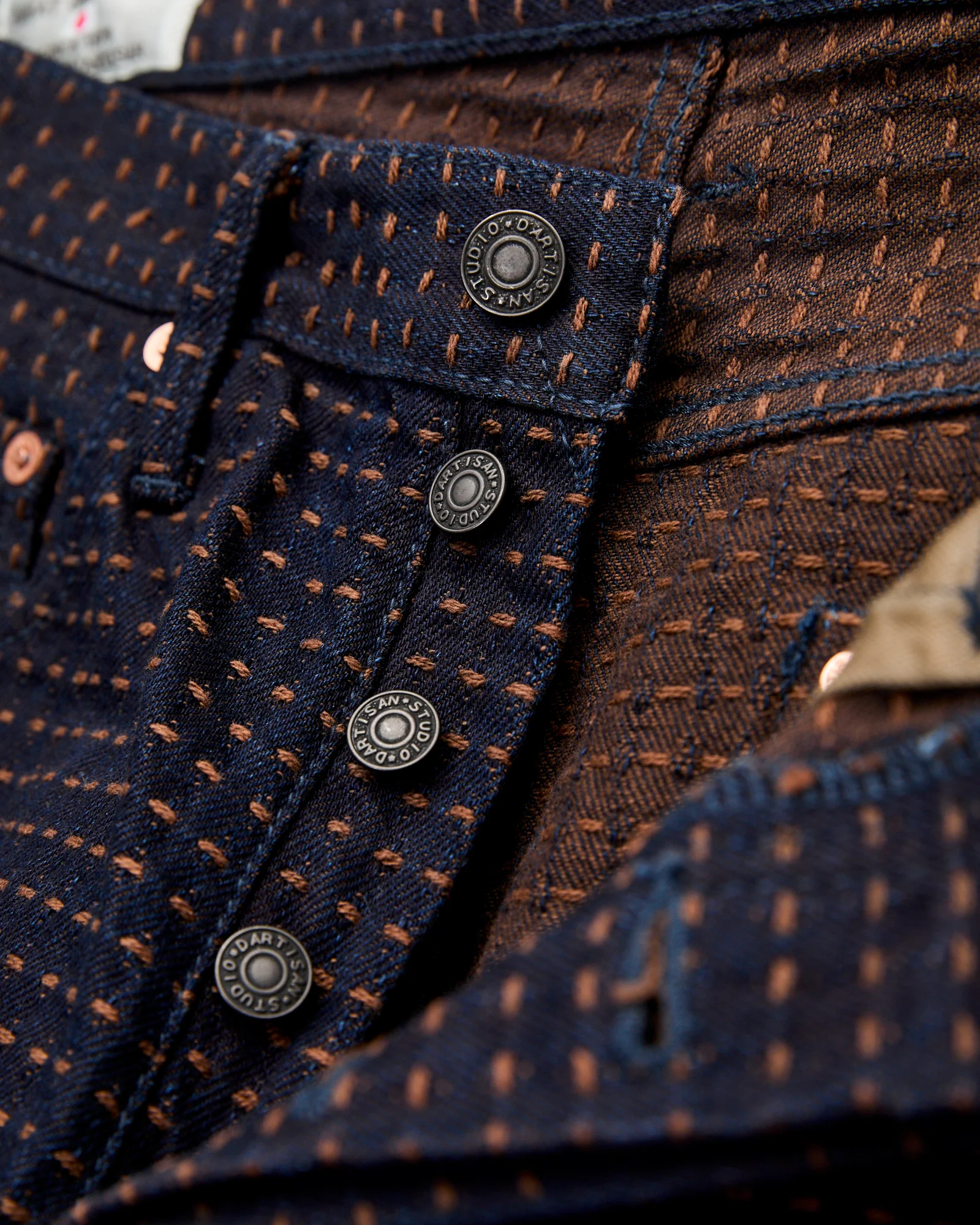 D1897 "Kakishibu Sashiko" 15.5oz Jacquard Denim - Relaxed Tapered Fit - Image 8