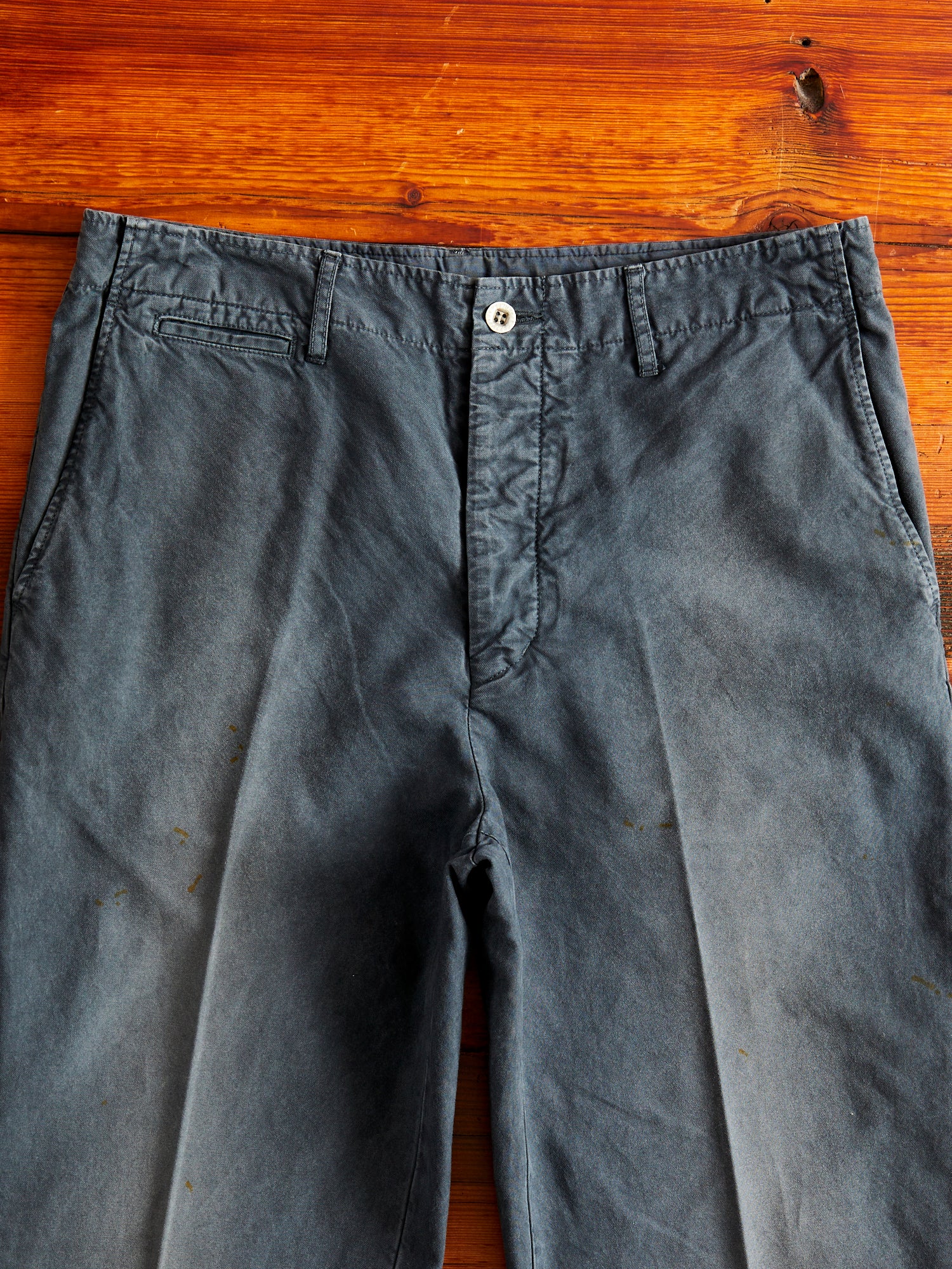 Damaged Field Chino Pants in Navy - Image 3