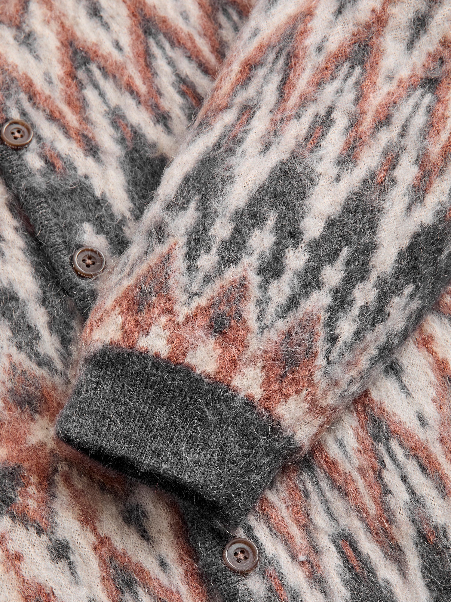 Double Chevron Jacquard Cardigan in Grey - Image 7