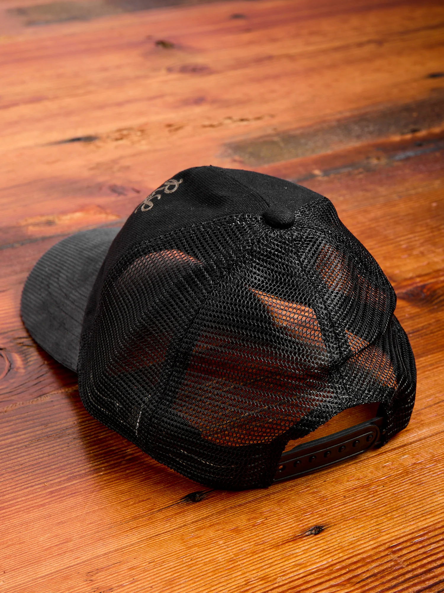 Double RL Ranch Trucker Cap in Black - Image 2