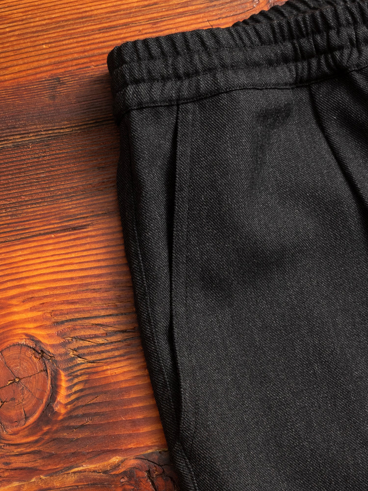 Drawstring Pant in Charcoal Wool Gabardine - Image 5