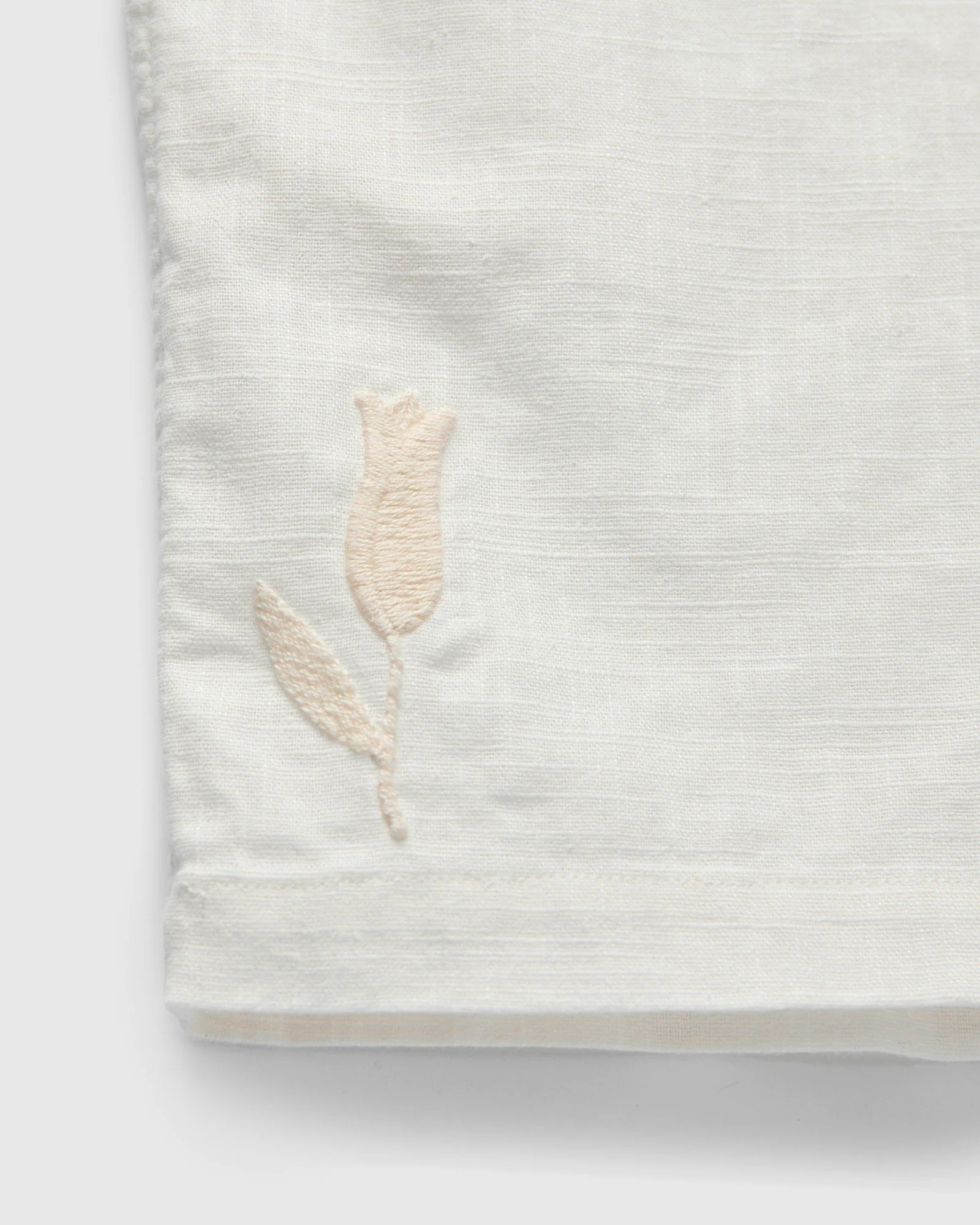 Embroidery Nature Ramie Shirt in Ecru - Image 8
