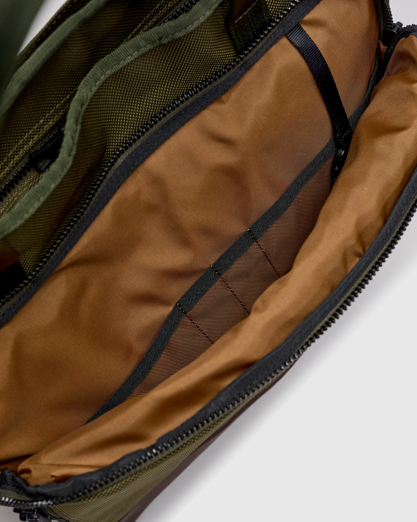 Explorer 2-Way Tote Bag in Khaki - Image 7