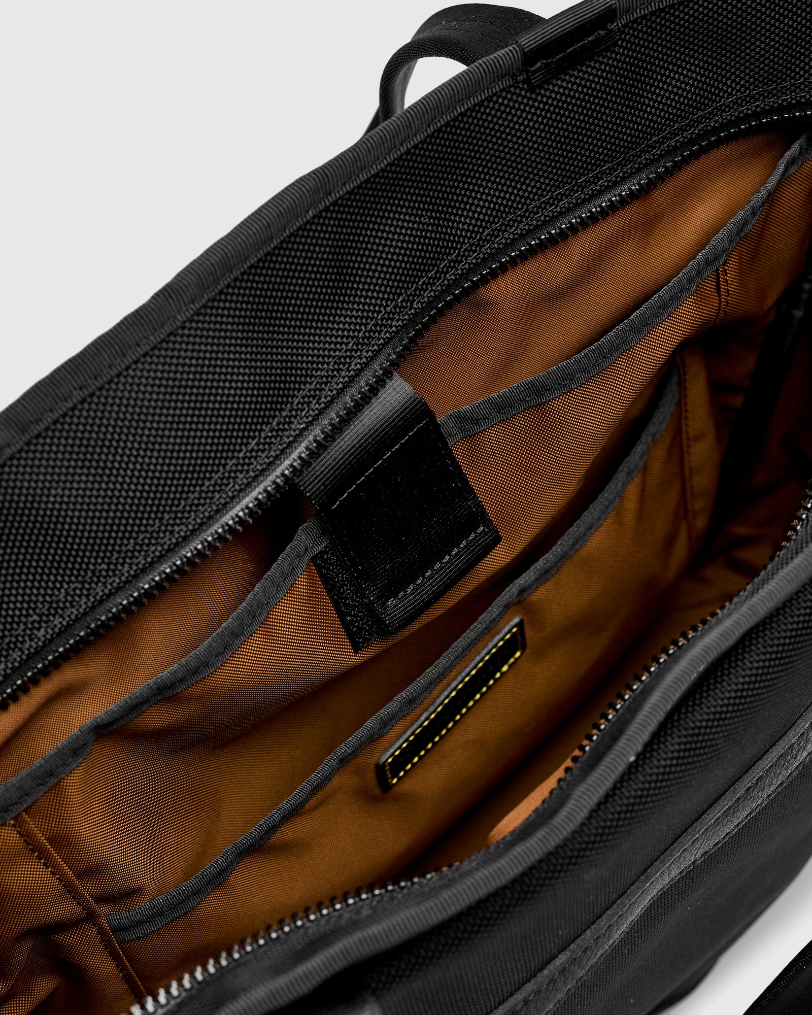 Explorer 2-Way Tote Bag in Black - Image 9