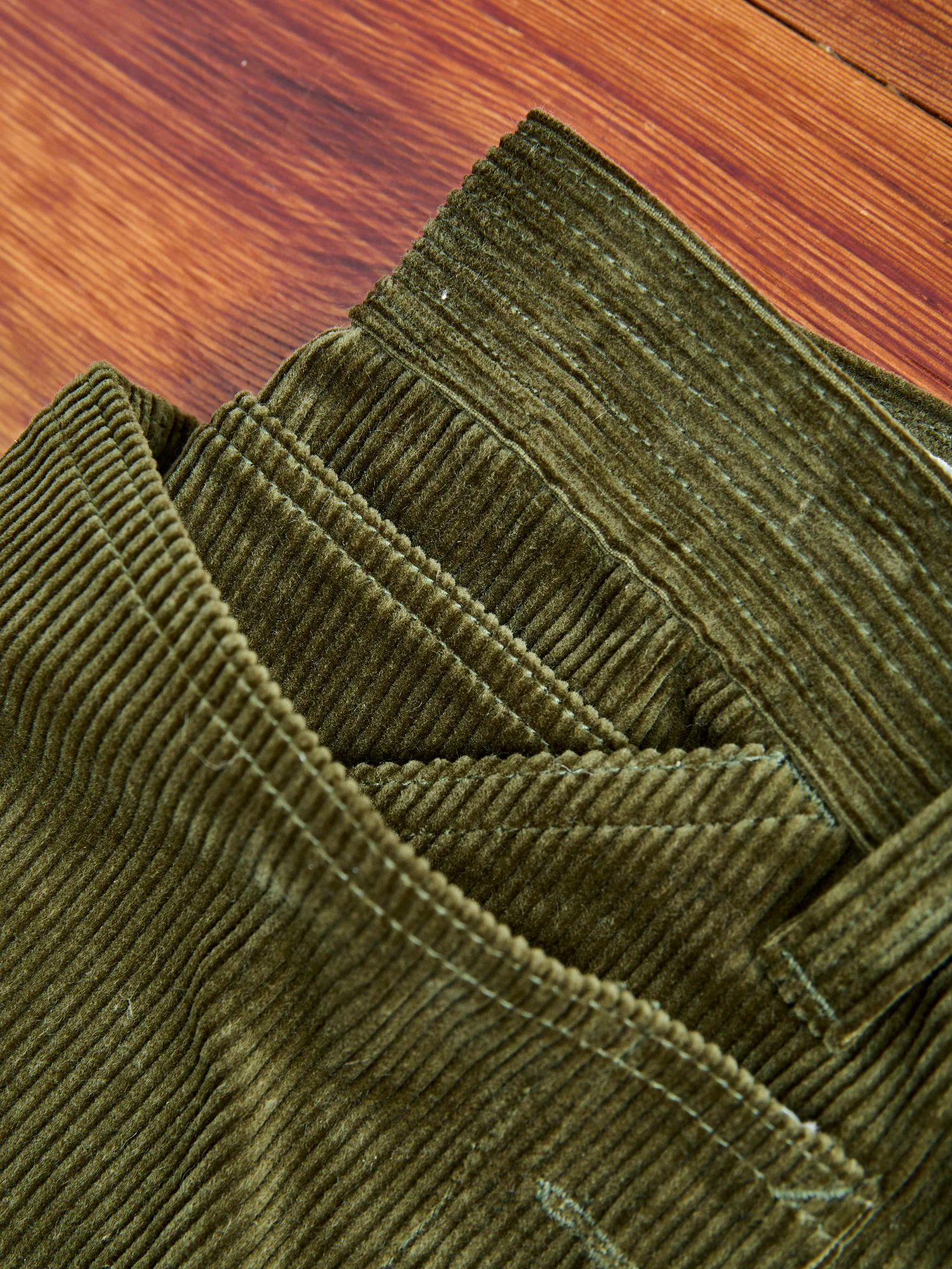 Fall Leaf Gardener Pants in Olive 9W Corduroy - Image 11