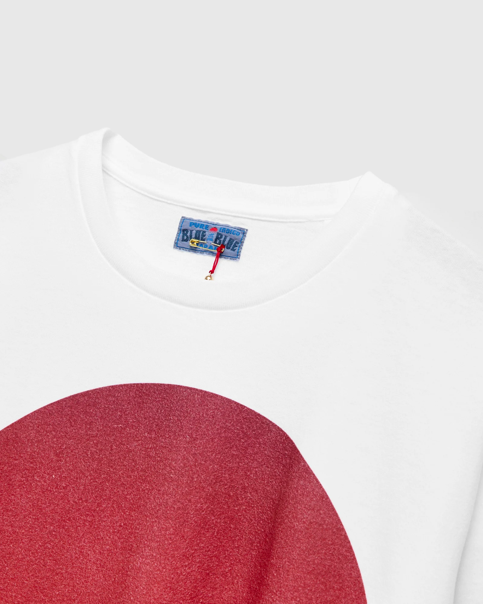 Gradation Big Circle Tee in Red - Image 3