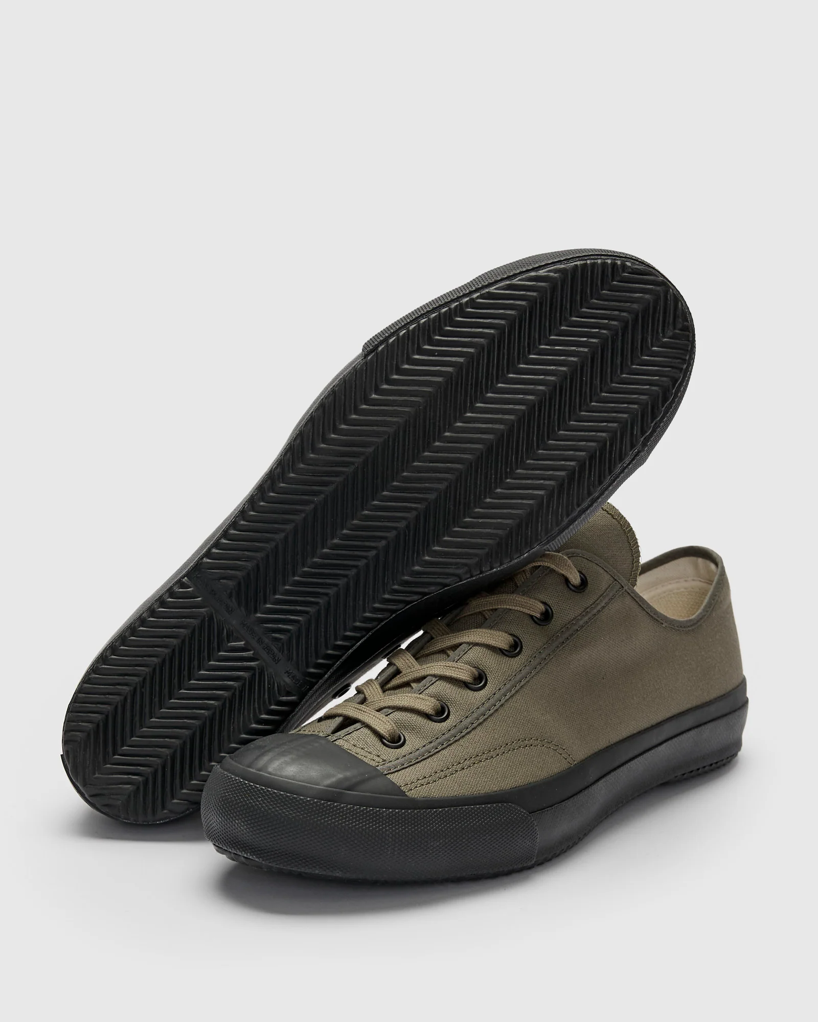 Gym Classic Sneaker in Olive - Image 2