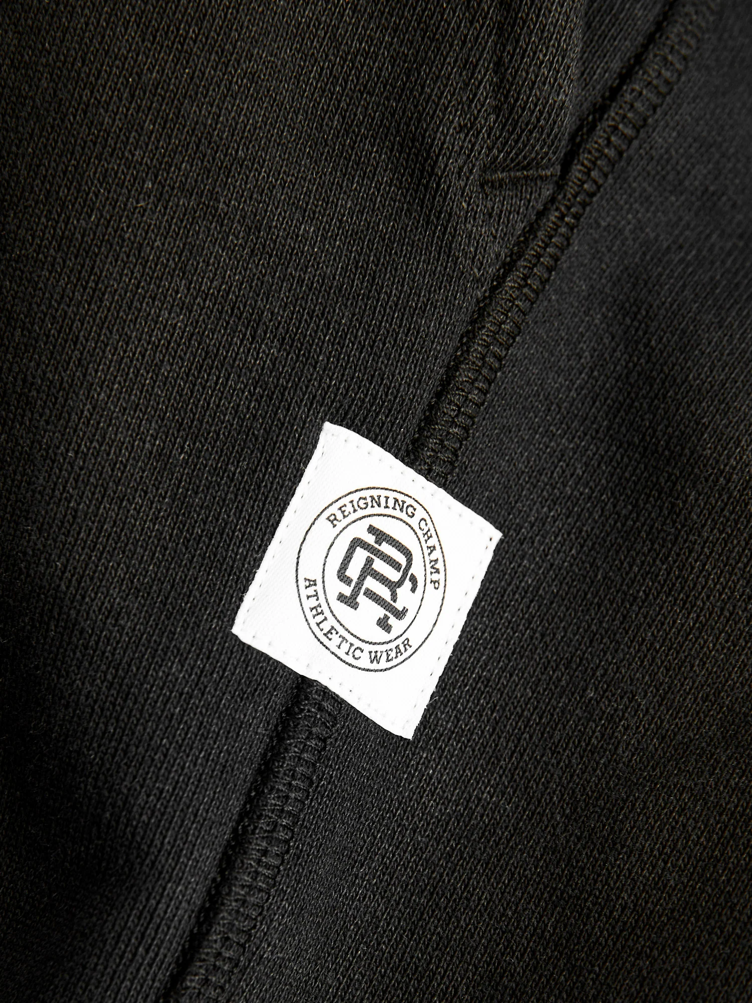 Heavyweight Fleece Cuffed Sweatpant in Black - Image 6