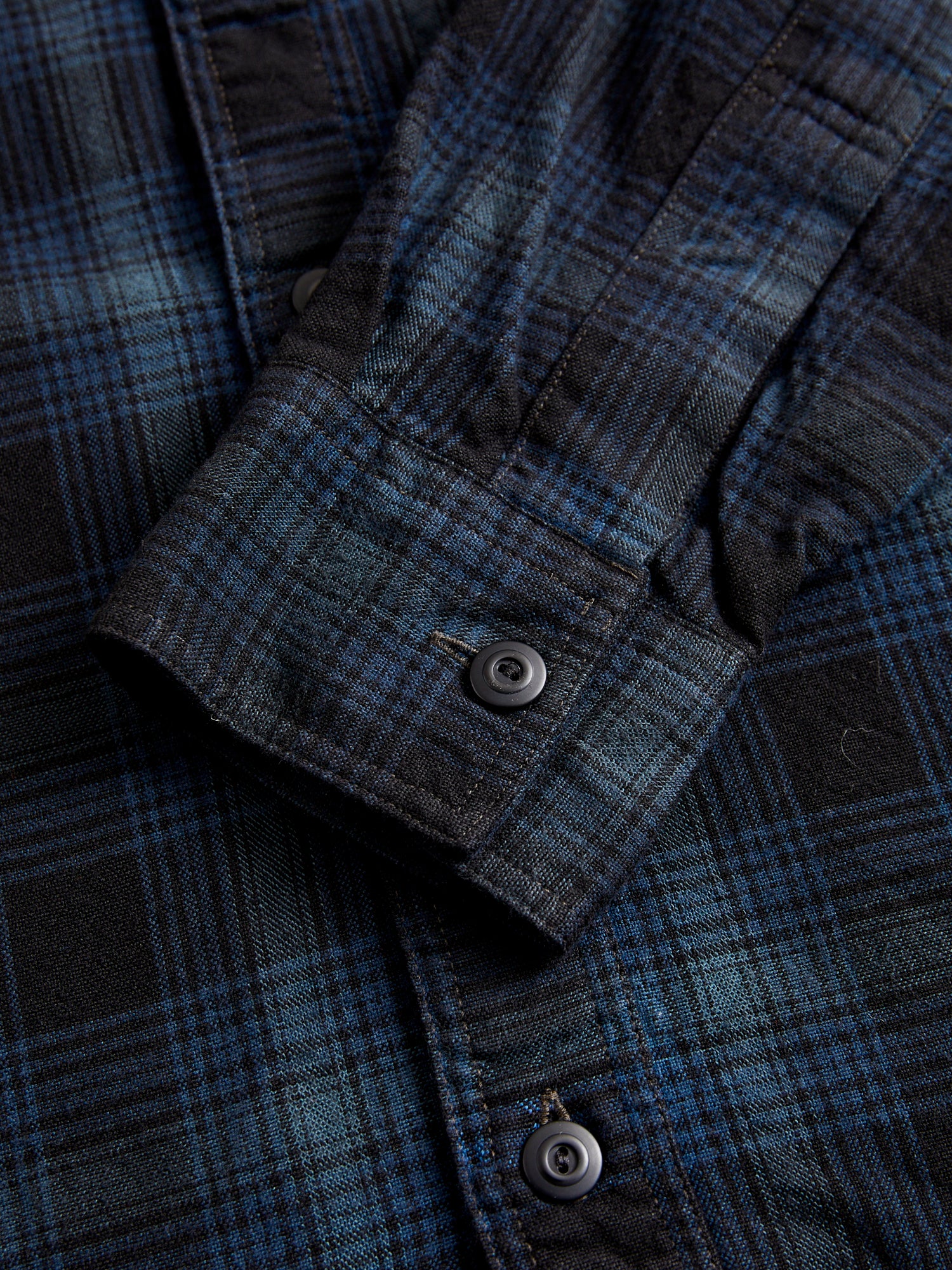 Herc Canvas Workshirt in Blue/Black - Image 6
