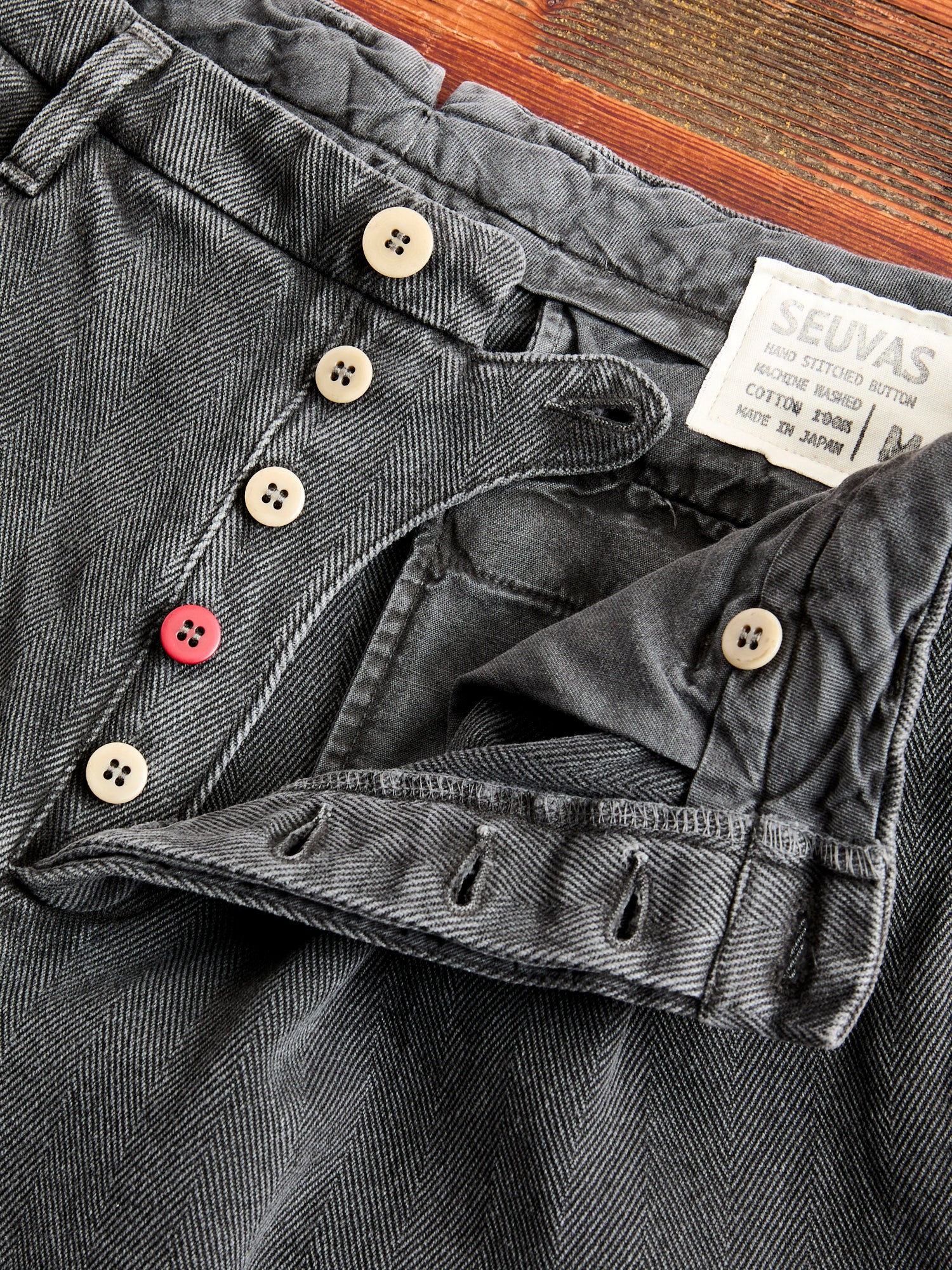 Herringbone 2Tuck Pants in Heather Black - Image 6