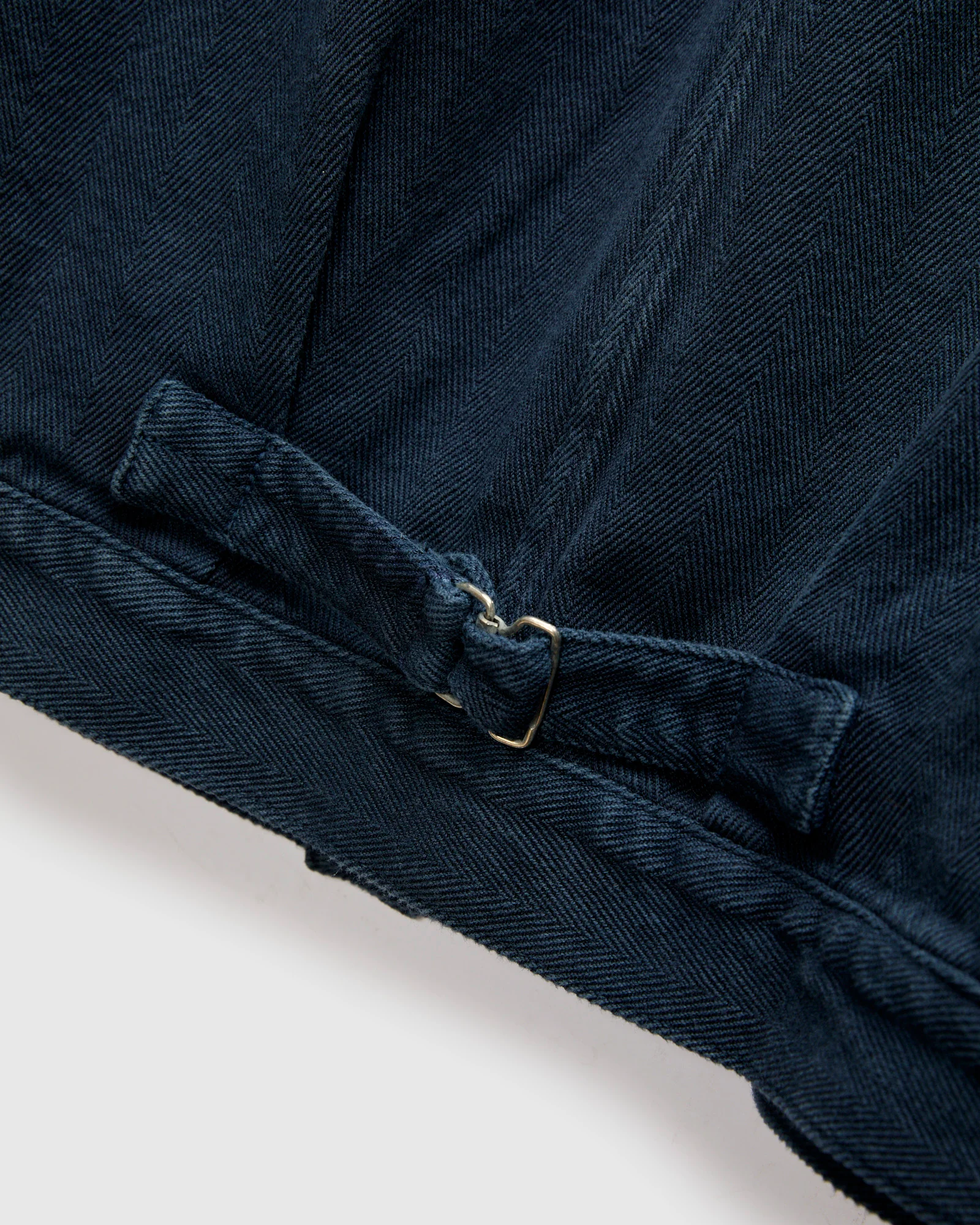 Herringbone Trucker Jacket in Logwood - Image 8